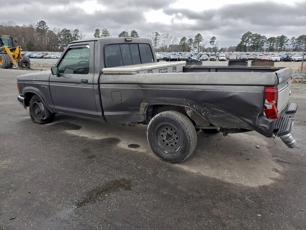 1992 Ford Ranger Серый vin: 1FTCR10A5NTA54109