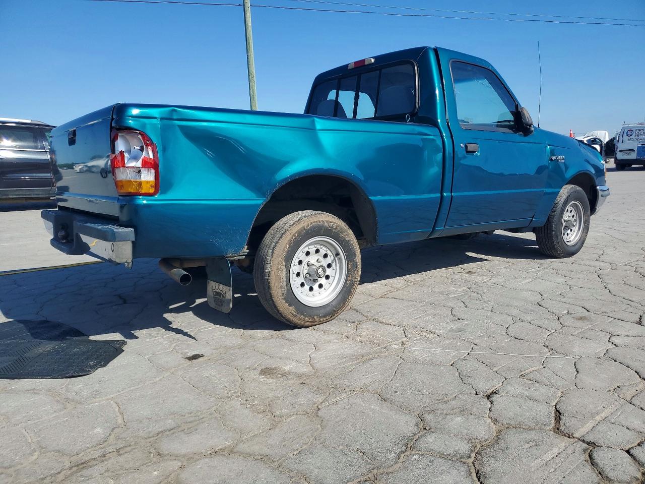 1994 Ford Ranger Green vin: 1FTCR10A5RUA08005