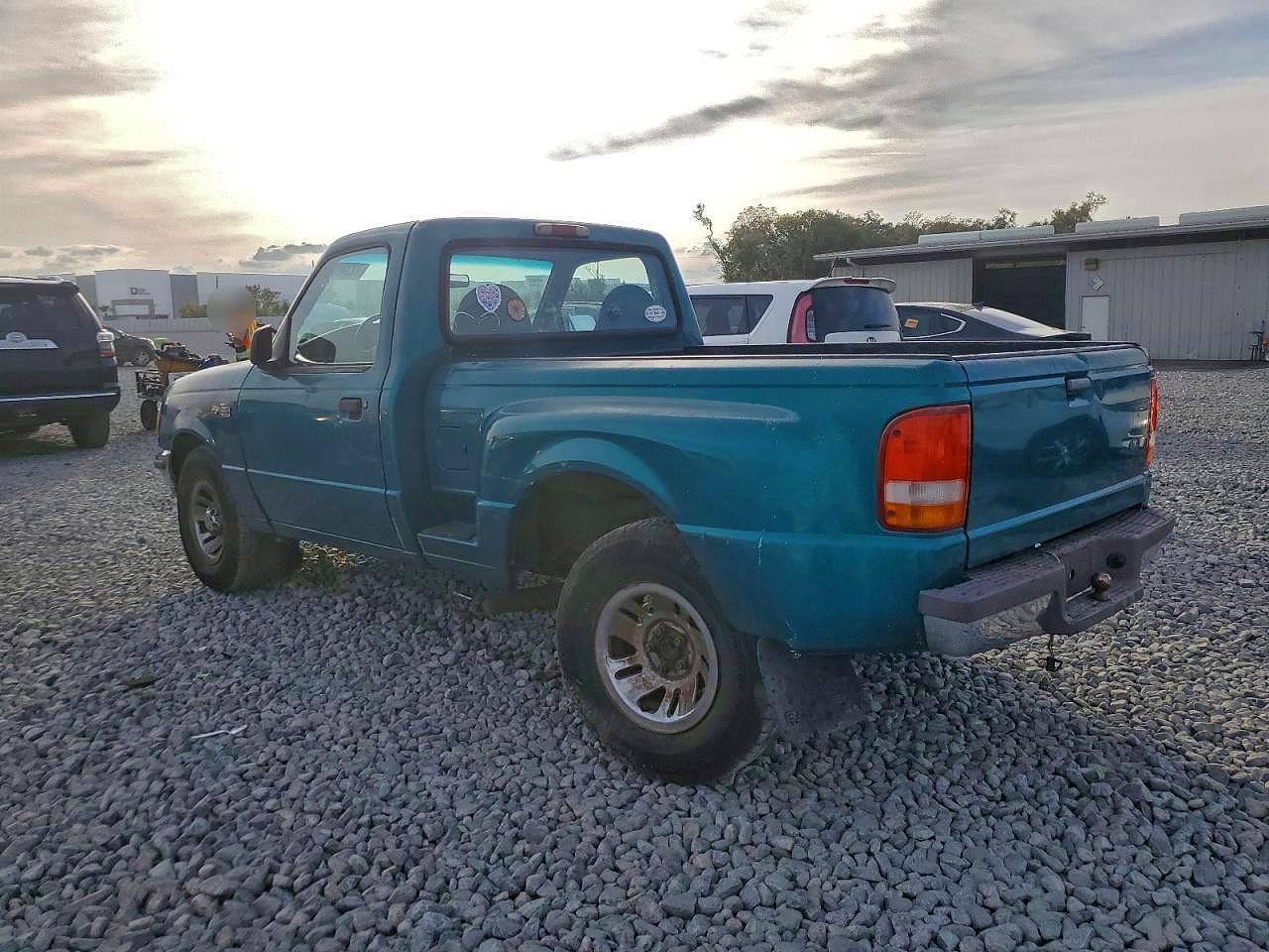 1997 Ford Ranger Teal vin: 1FTCR10A5VPB07402