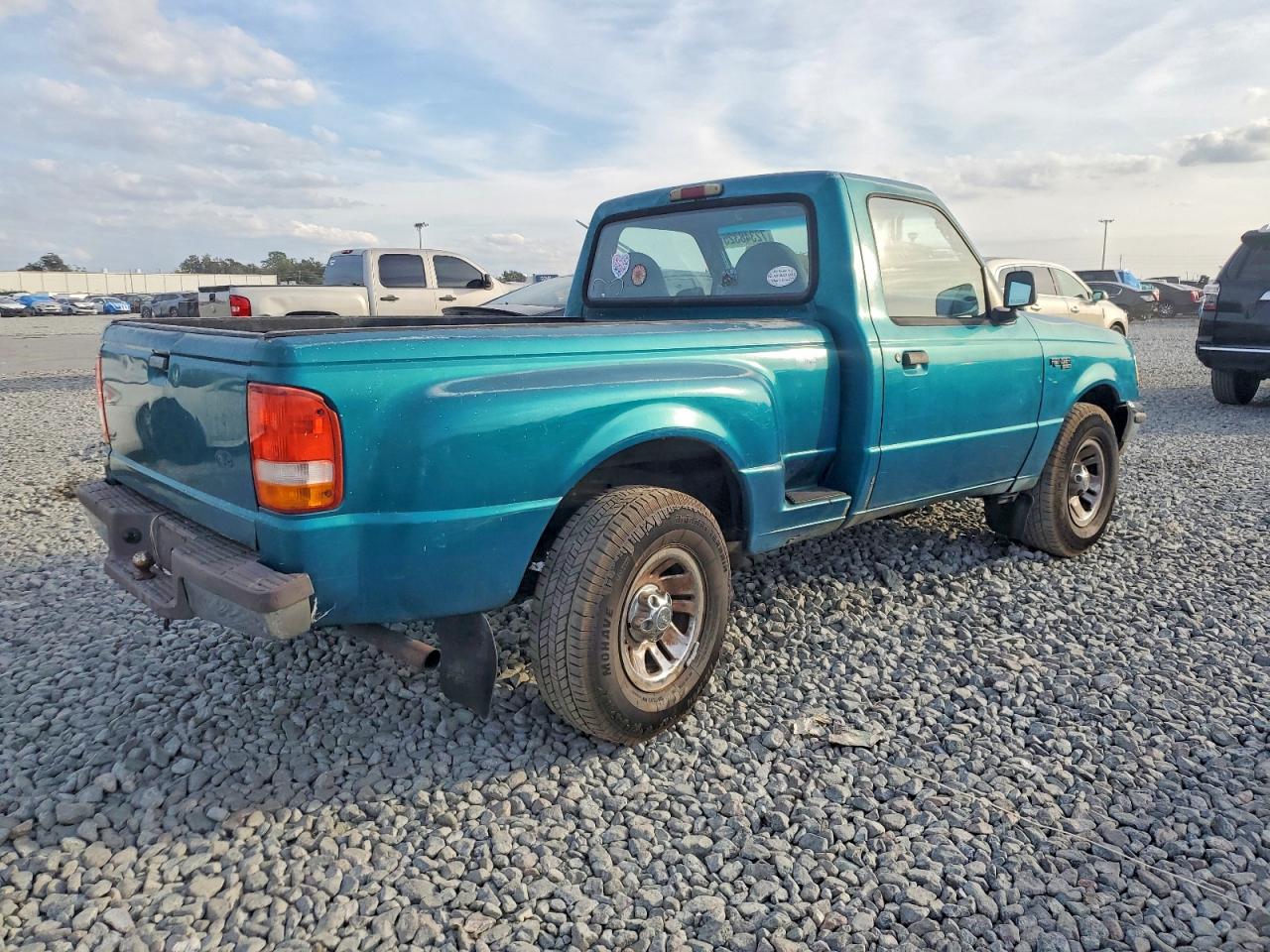 1997 Ford Ranger Teal vin: 1FTCR10A5VPB07402
