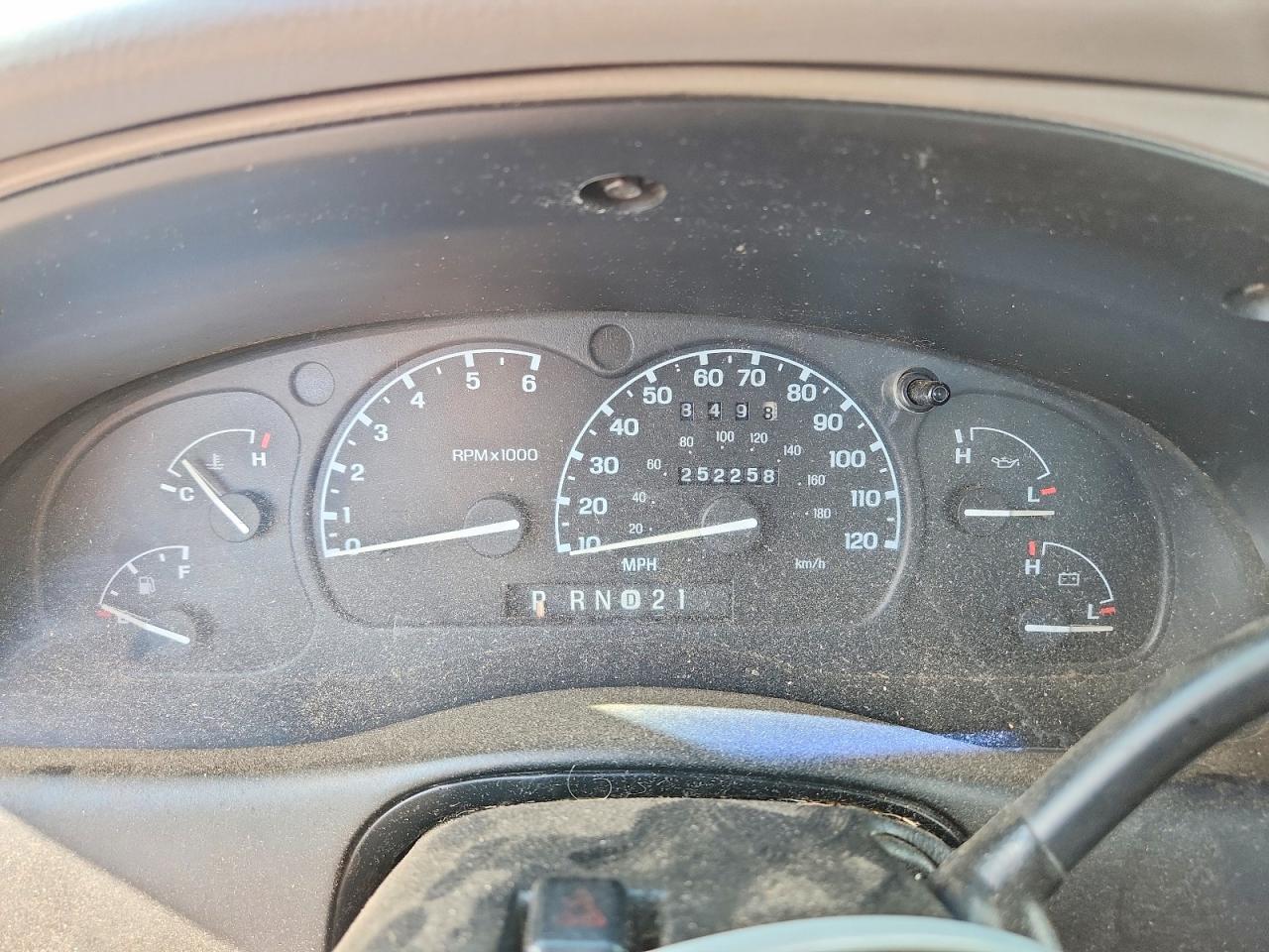 1997 Ford Ranger Maroon vin: 1FTCR10A5VTA17058