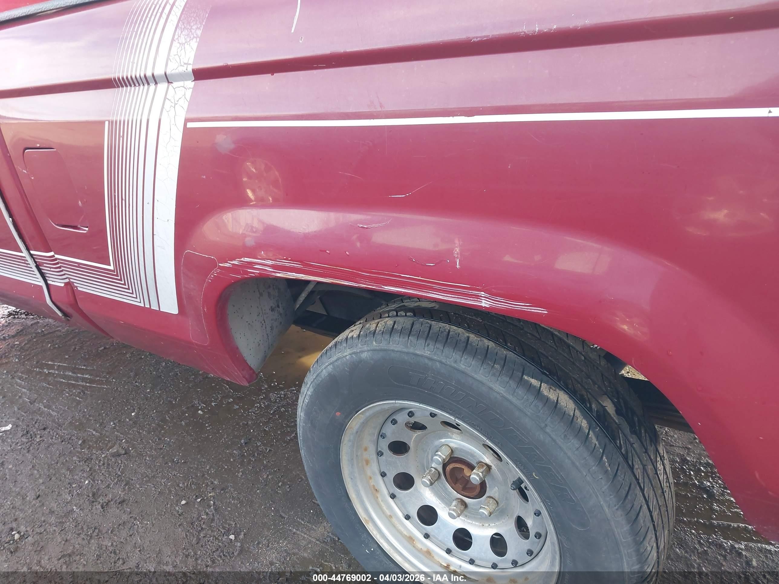 1991 Ford Ranger   Burgundy vin: 1FTCR10A6MUC00817