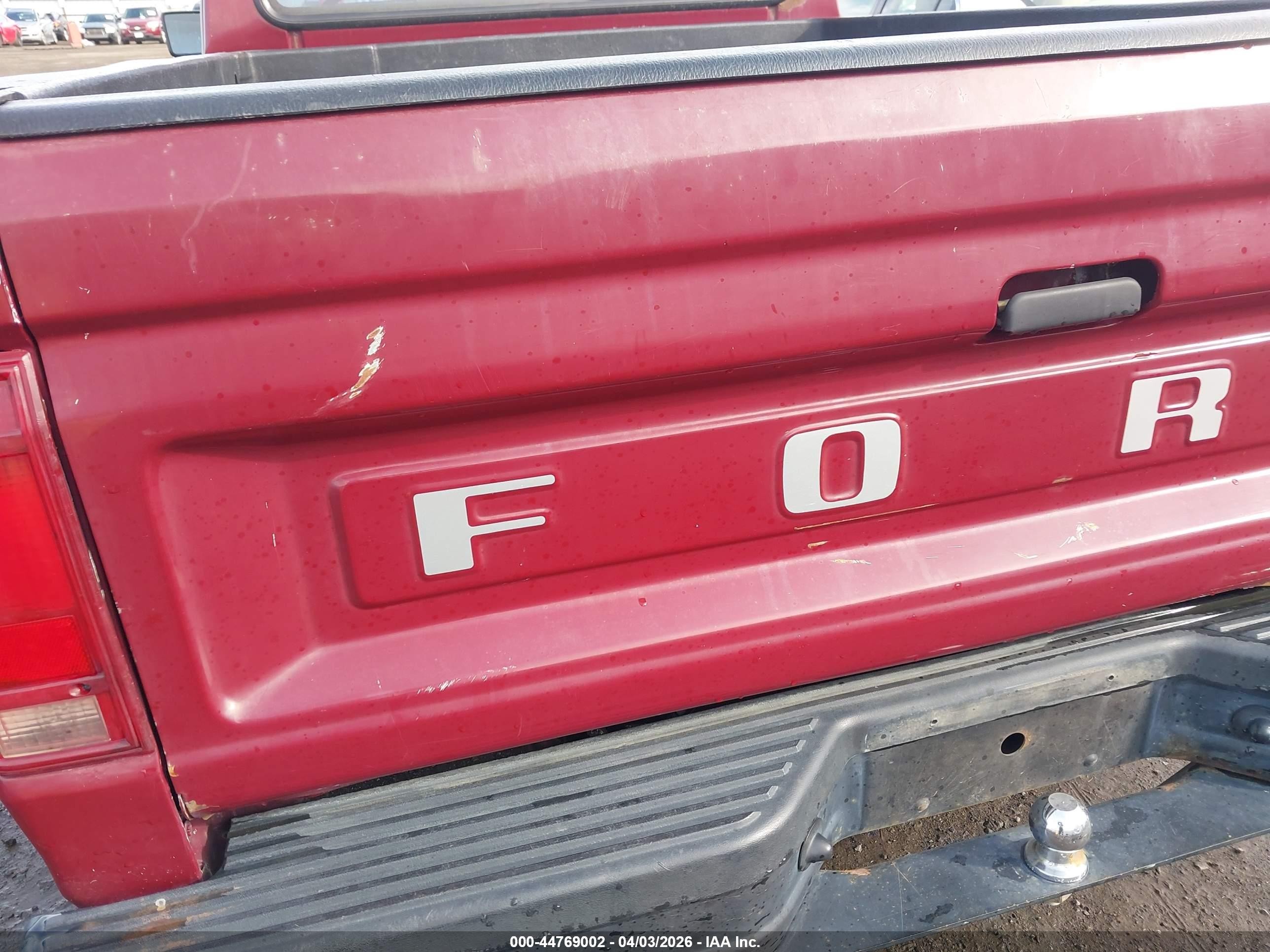 1991 Ford Ranger   Burgundy vin: 1FTCR10A6MUC00817
