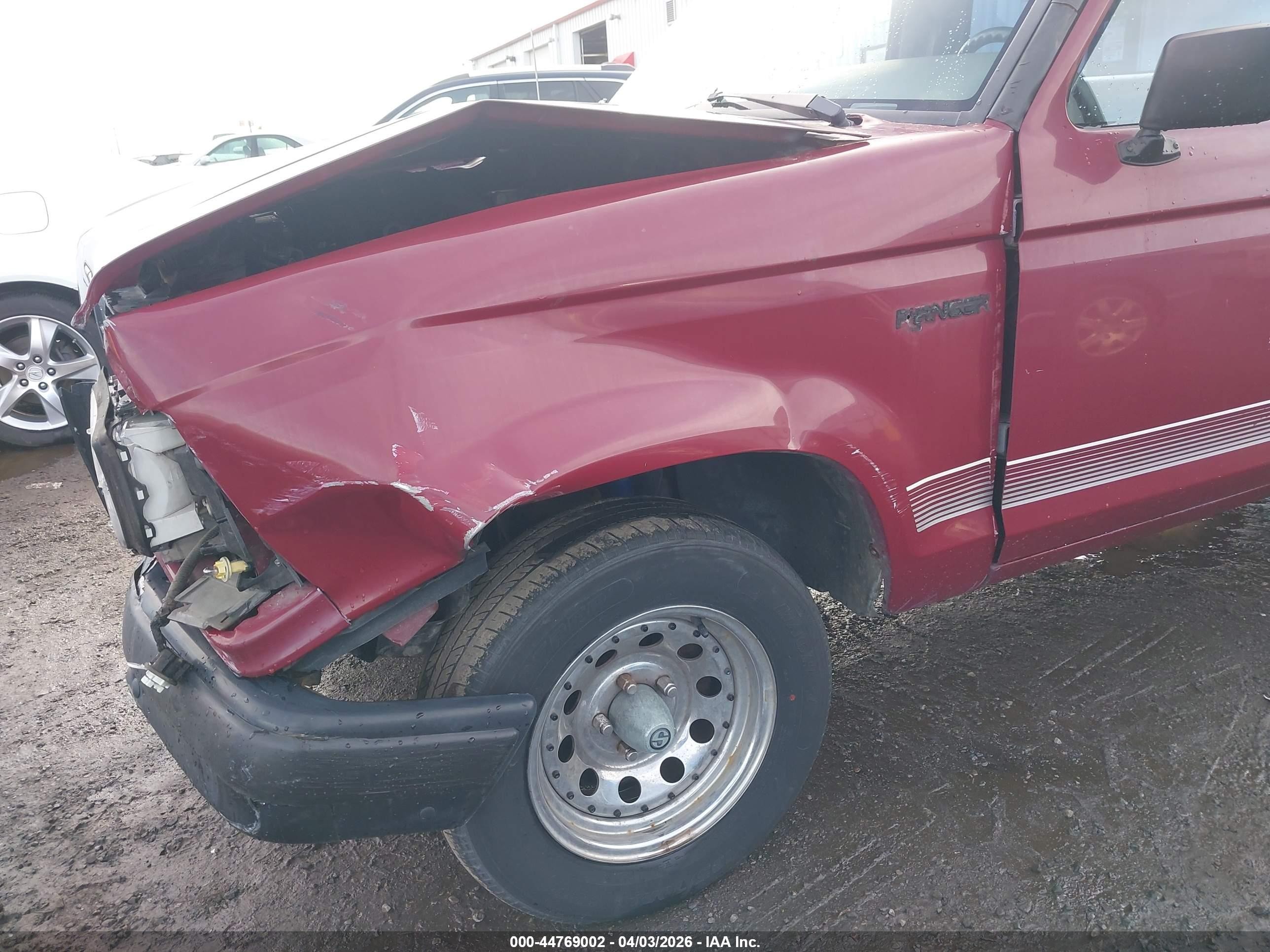 1991 Ford Ranger   Burgundy vin: 1FTCR10A6MUC00817