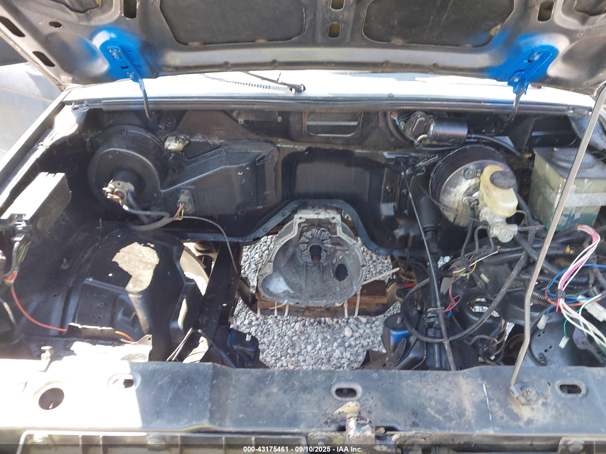 1991 Ford Ranger   Черный vin: 1FTCR10A6MUD12078