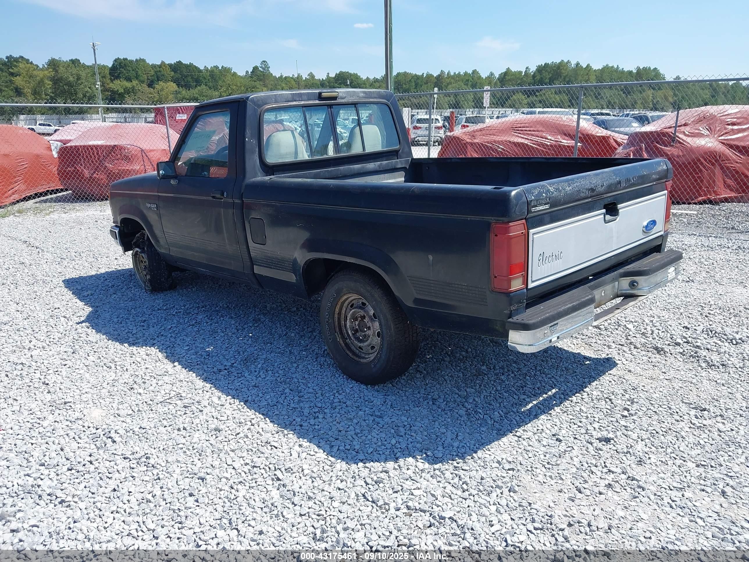 1991 Ford Ranger   Черный vin: 1FTCR10A6MUD12078
