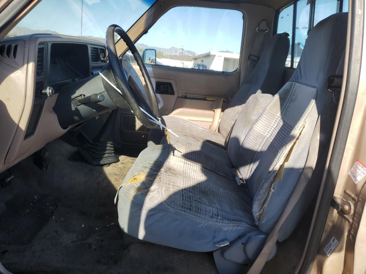 1992 Ford Ranger Tan vin: 1FTCR10A6NTA92819