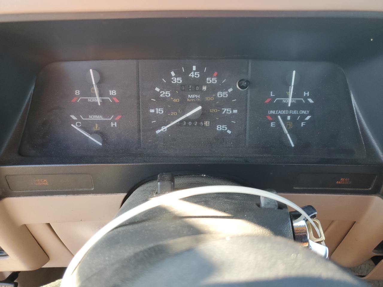 1992 Ford Ranger Tan vin: 1FTCR10A6NTA92819