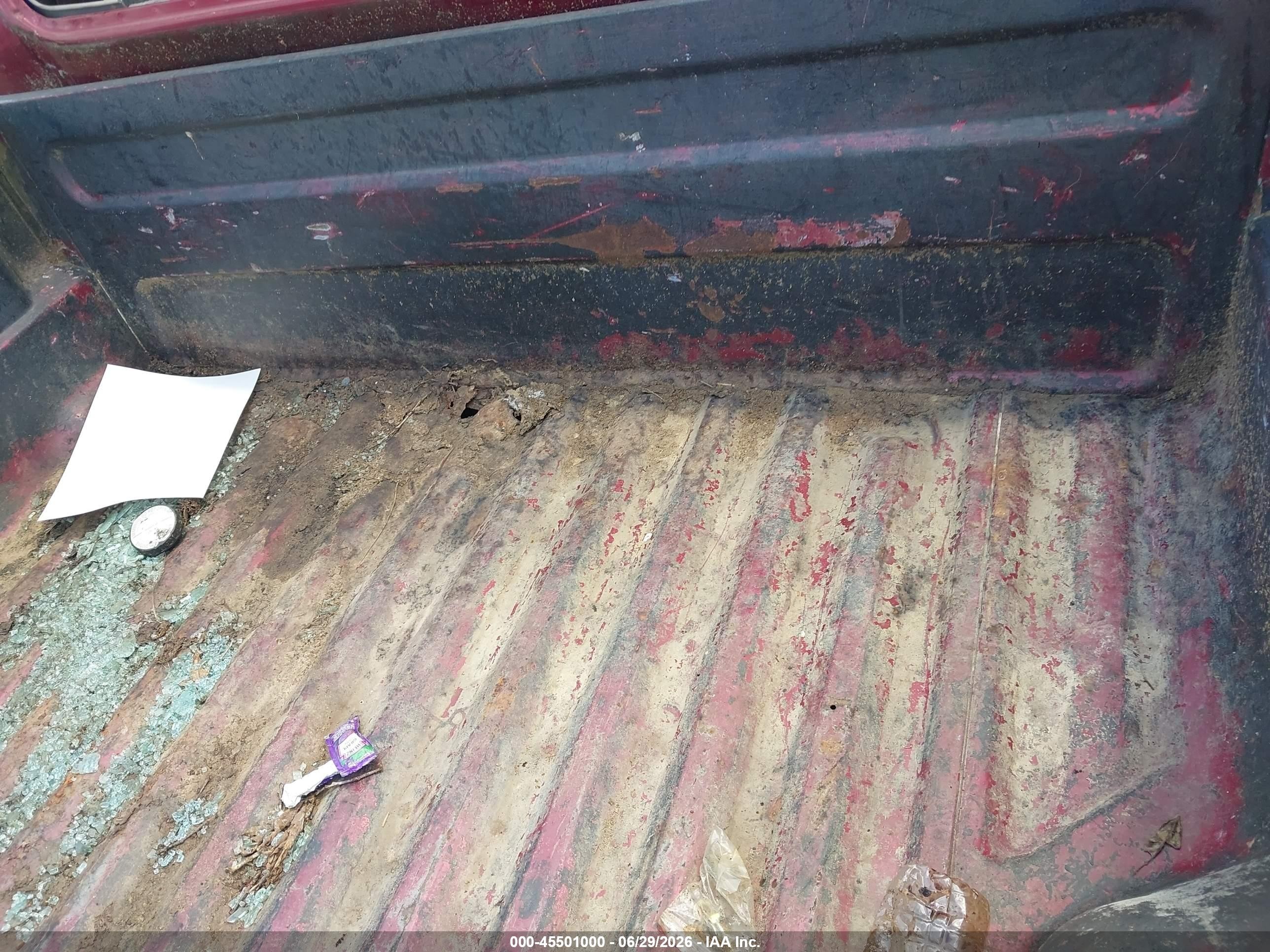1994 Ford Ranger   Red vin: 1FTCR10A6RUC89151