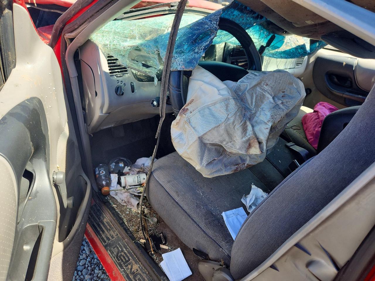 1995 Ford Ranger Red vin: 1FTCR10A6SPA18899