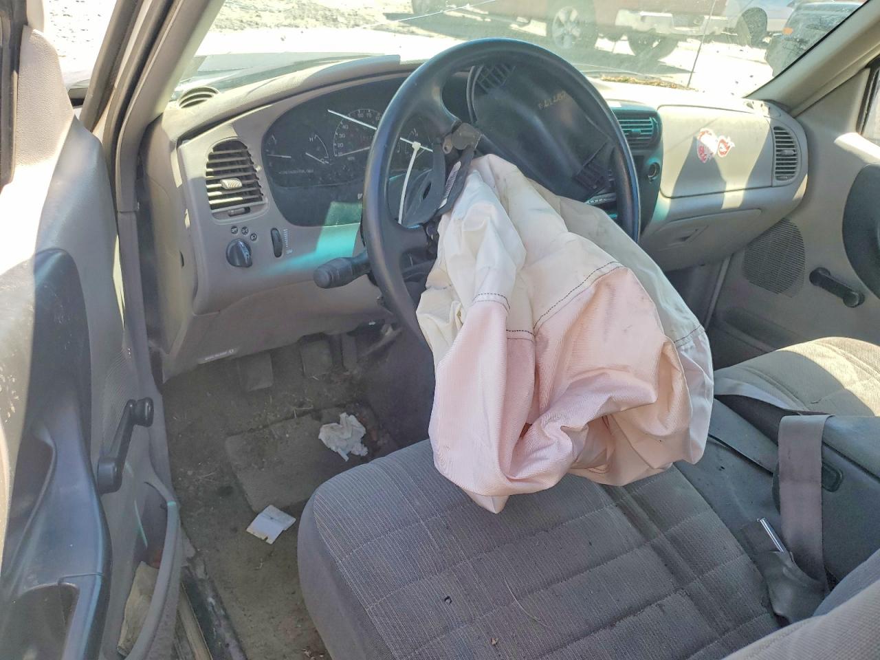 1997 Ford Ranger 4x2 Charcoal vin: 1FTCR10A6VTA92819