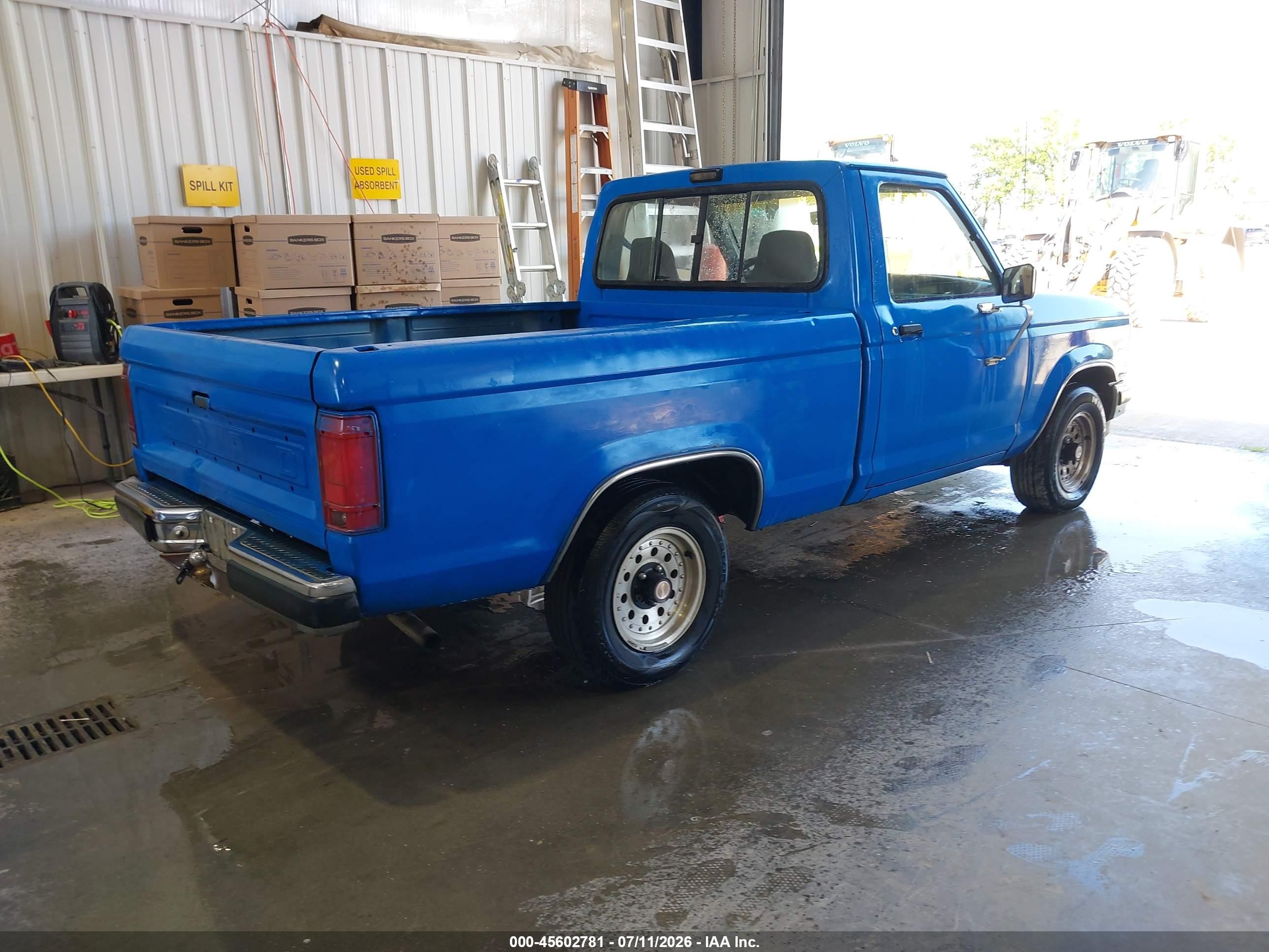 1989 Ford Ranger   Blue vin: 1FTCR10A7KUC67682