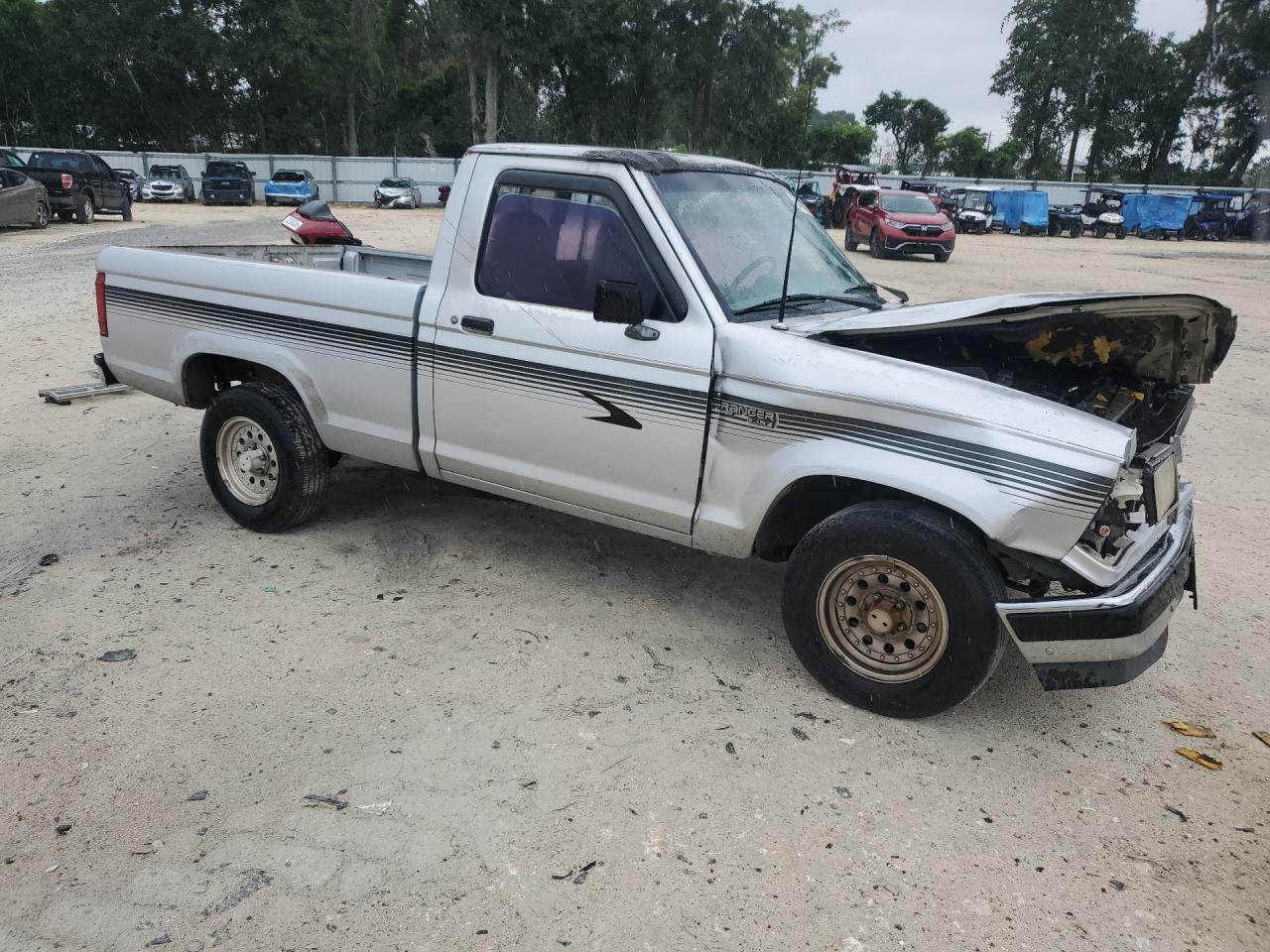 1992 Ford Ranger Silver vin: 1FTCR10A7NUD24323
