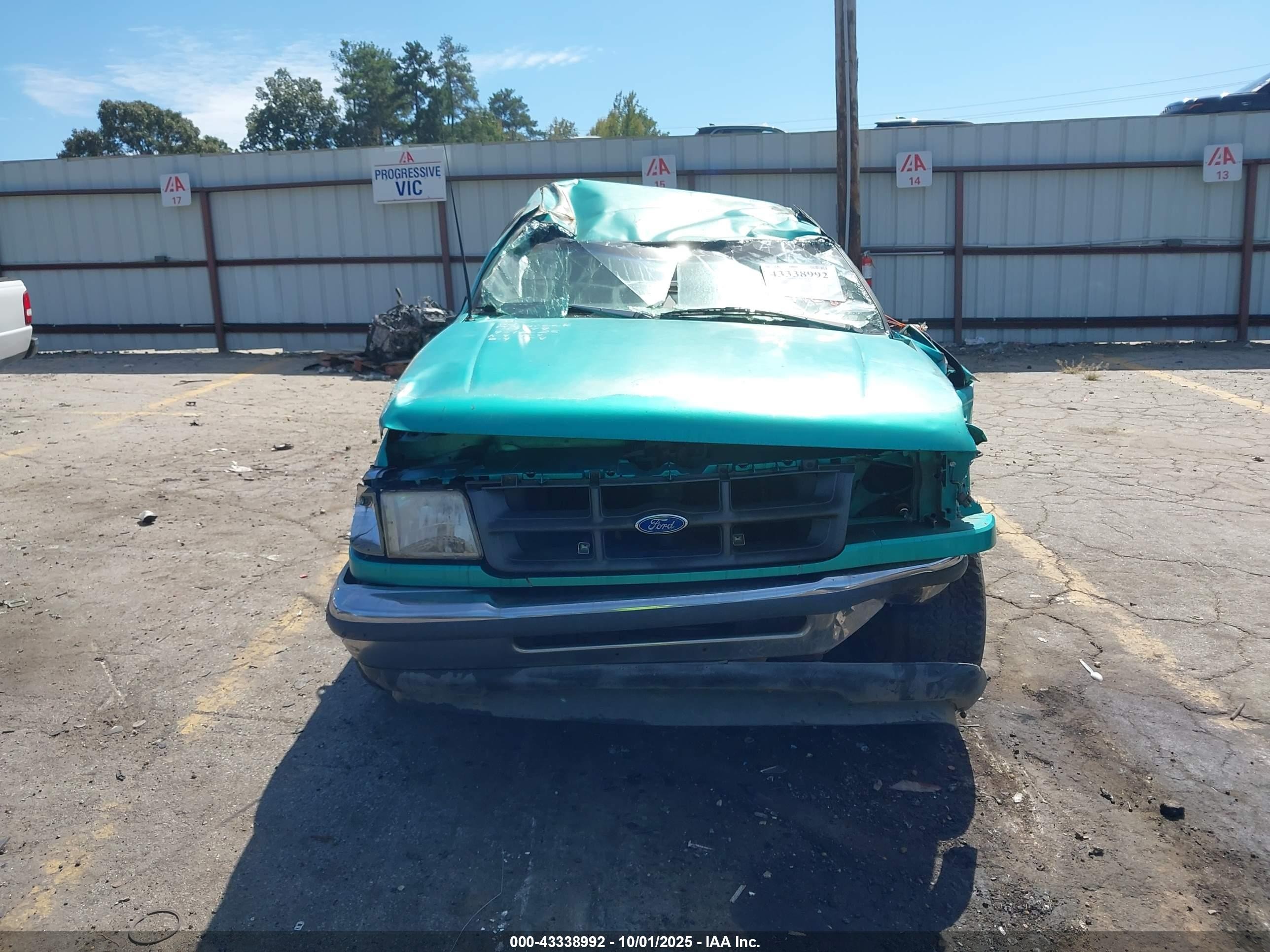1993 Ford Ranger   Green vin: 1FTCR10A7PPA71862