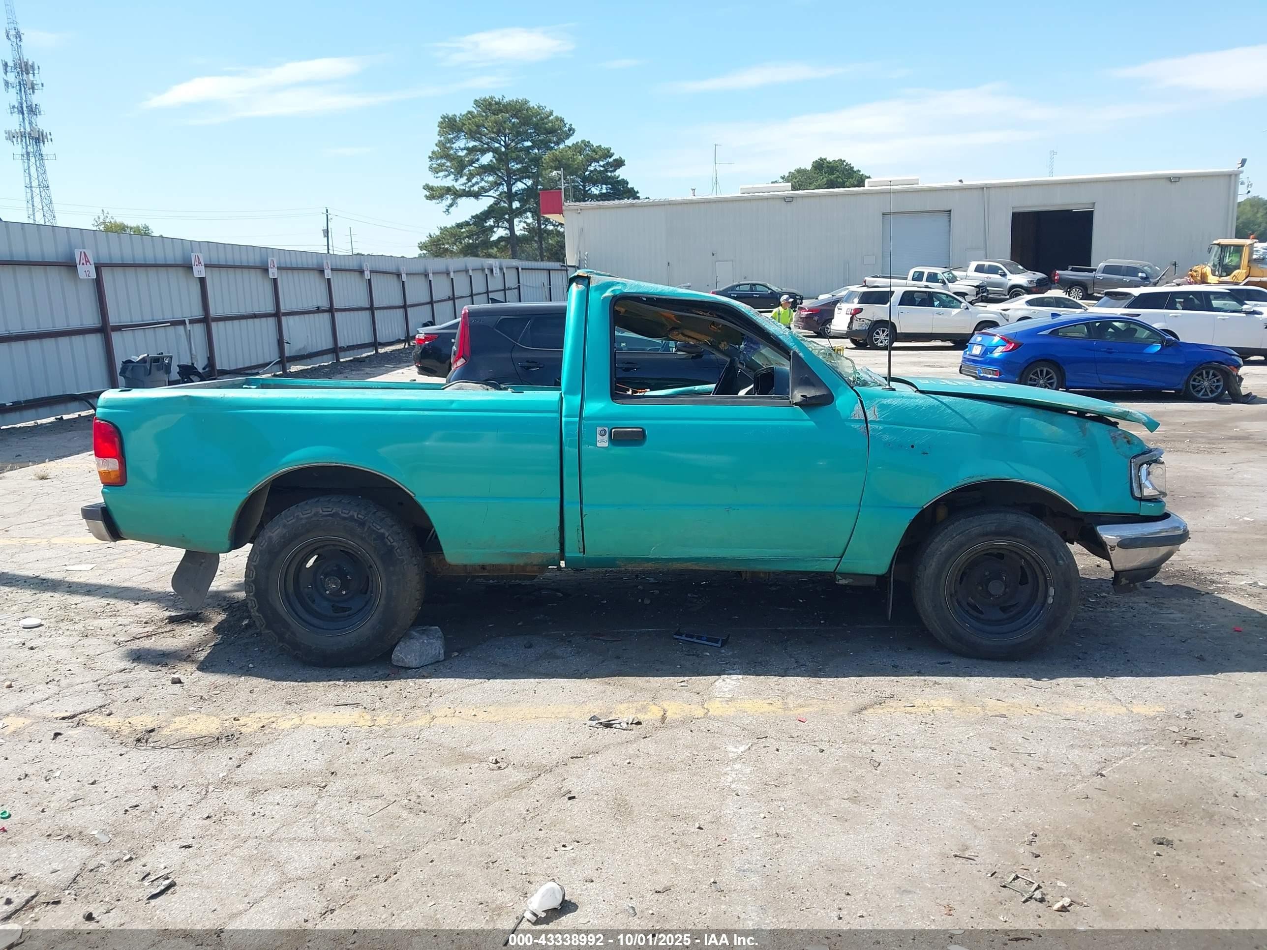 1993 Ford Ranger   Green vin: 1FTCR10A7PPA71862