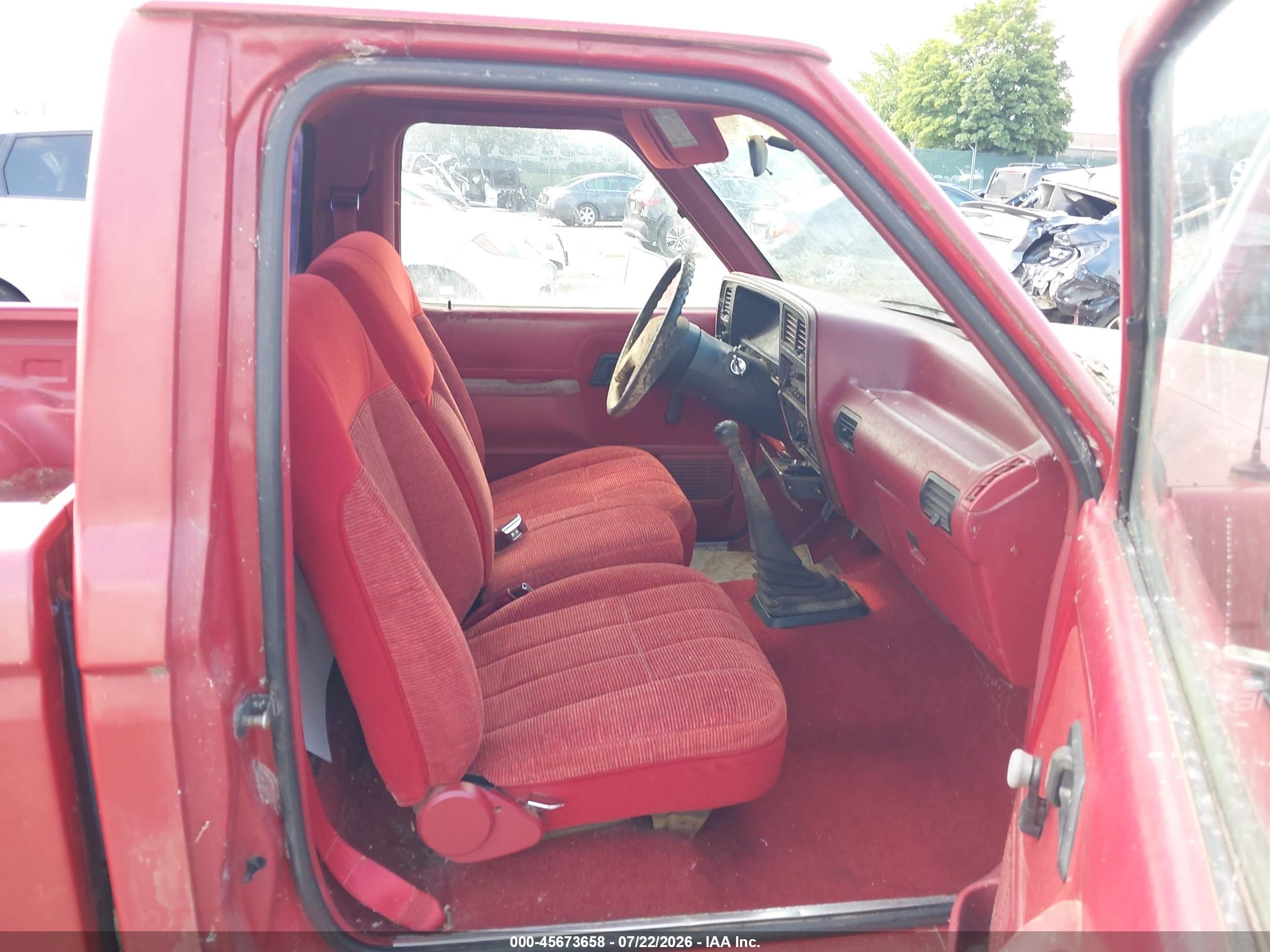 1989 Ford Ranger   Red vin: 1FTCR10A8KUC42239
