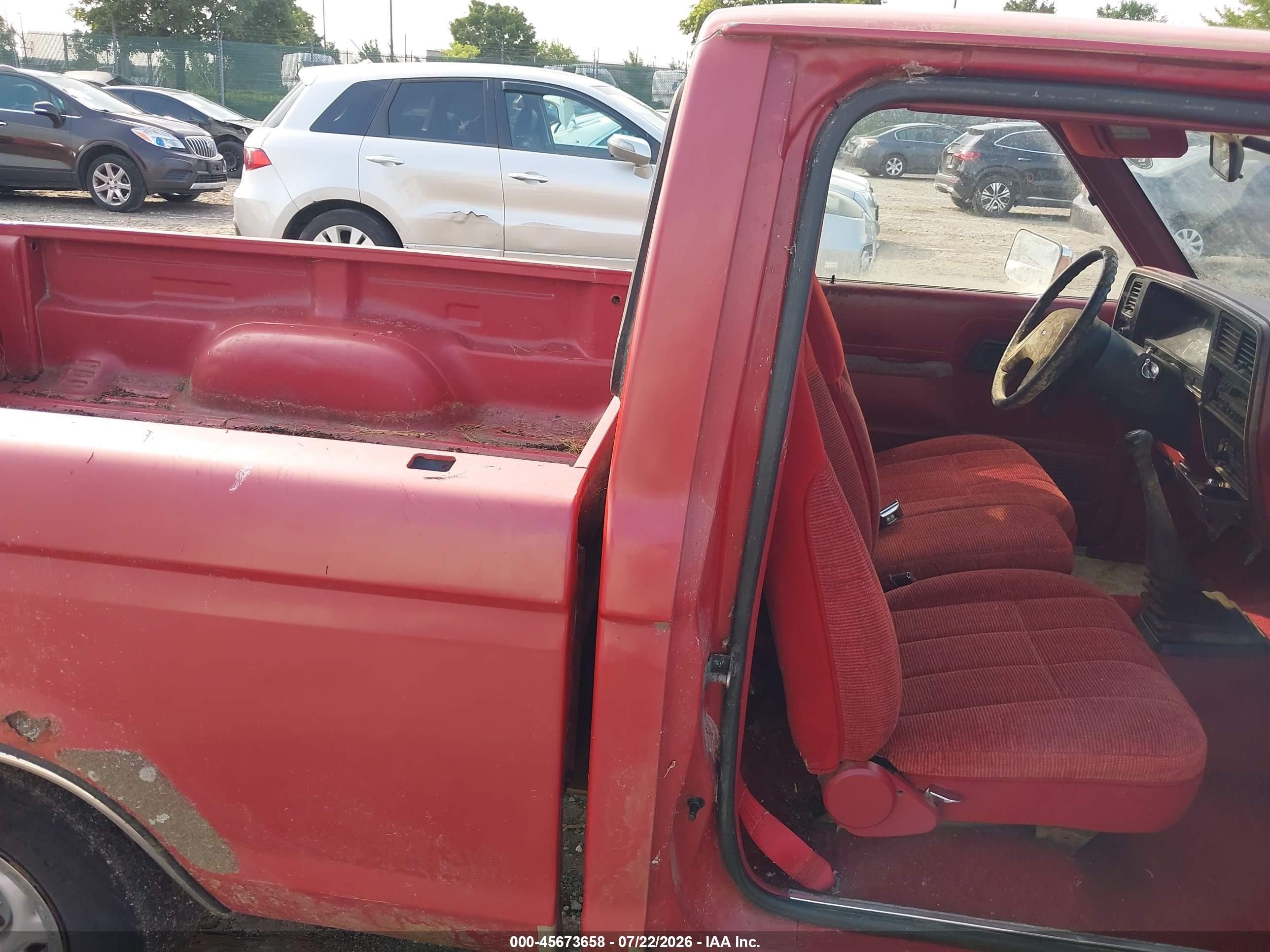 1989 Ford Ranger   Red vin: 1FTCR10A8KUC42239