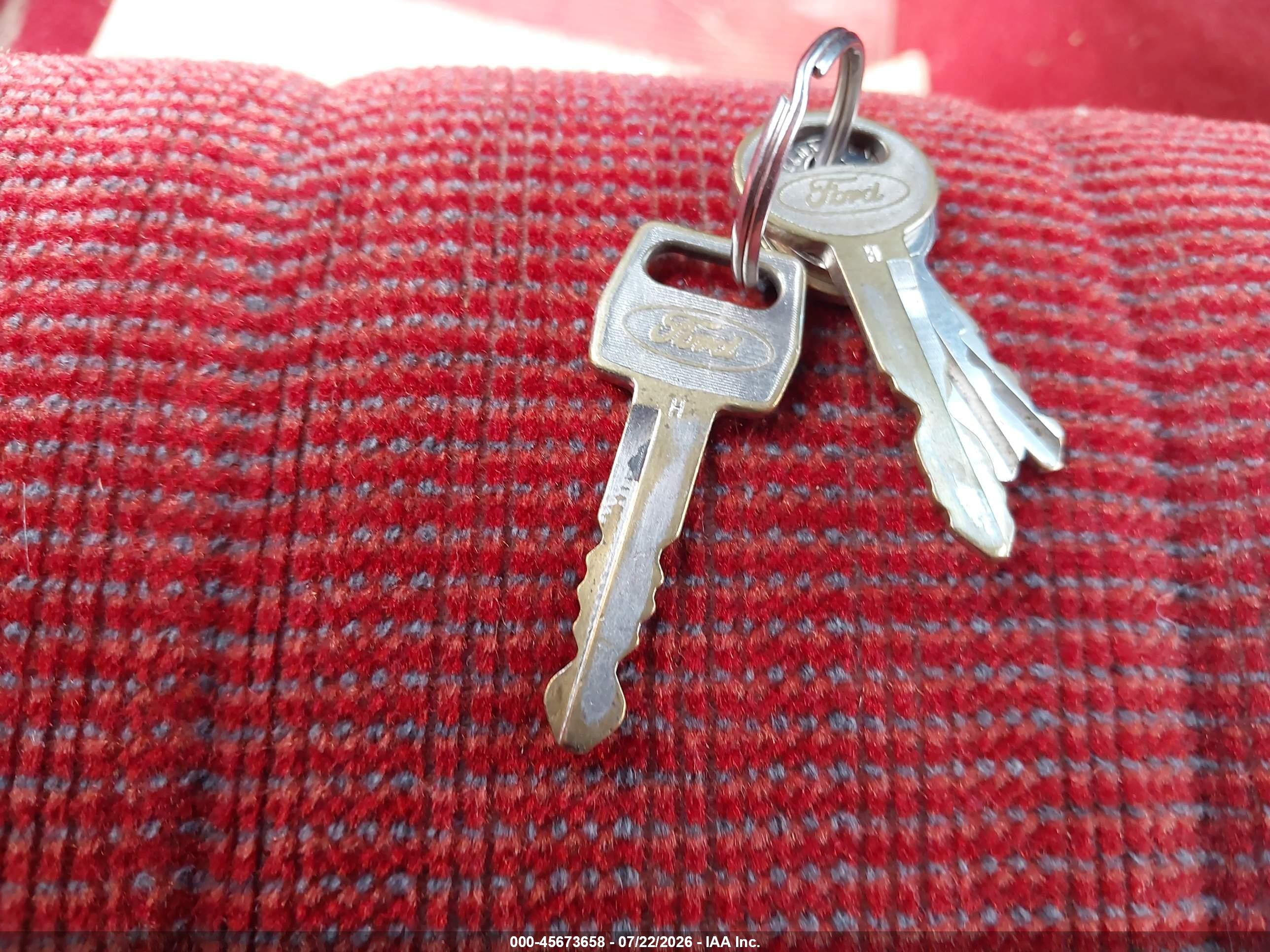 1989 Ford Ranger   Red vin: 1FTCR10A8KUC42239