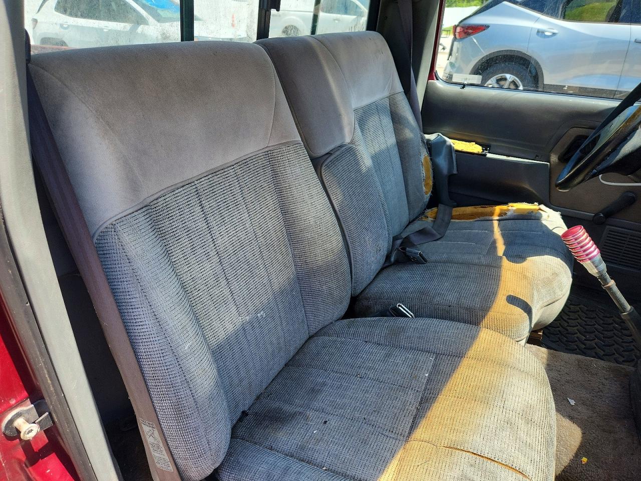 1990 Ford Ranger Burgundy vin: 1FTCR10A8LPB34428