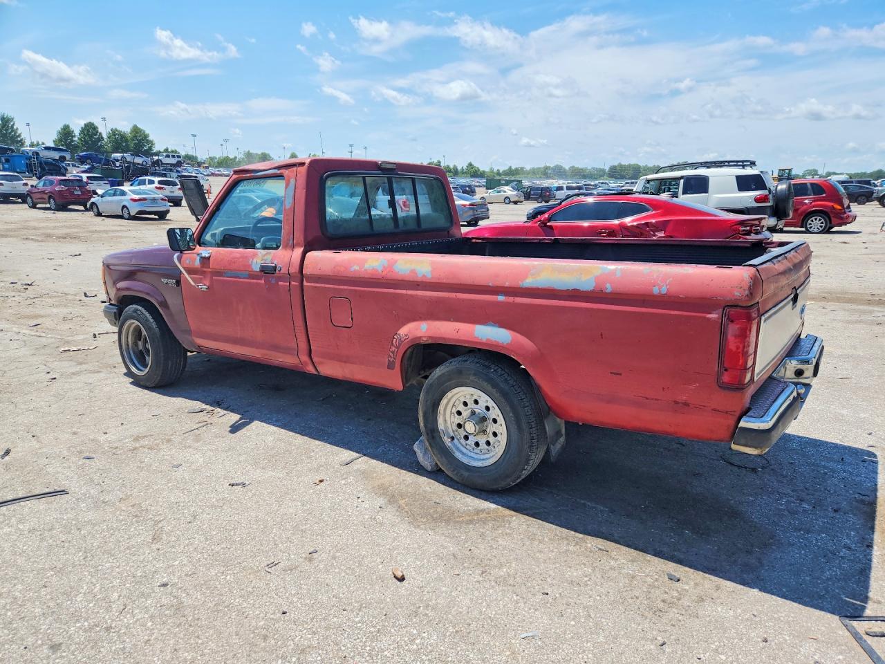 1990 Ford Ranger Burgundy vin: 1FTCR10A8LPB34428