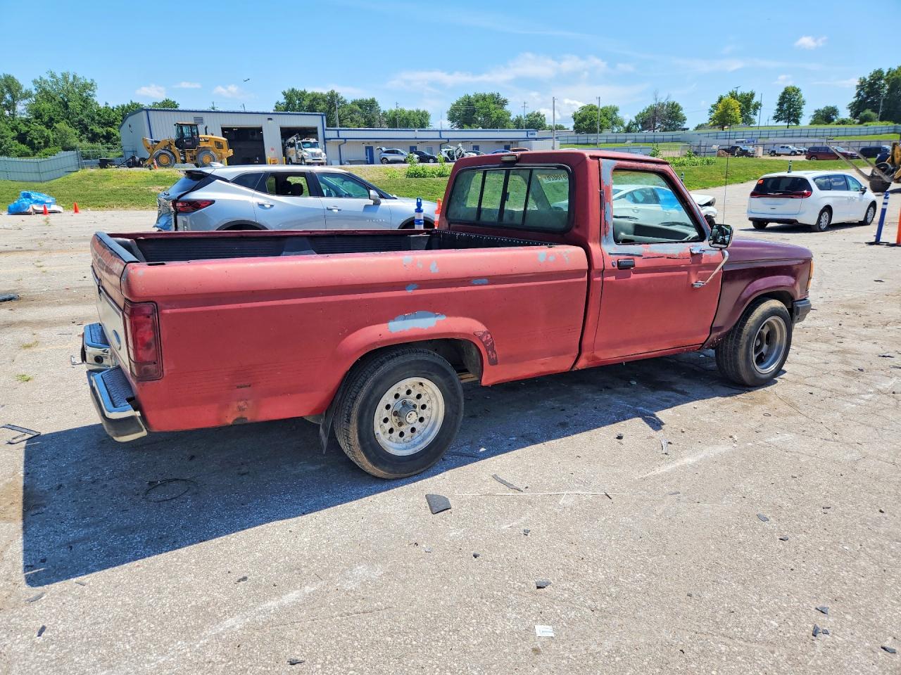 1990 Ford Ranger Burgundy vin: 1FTCR10A8LPB34428