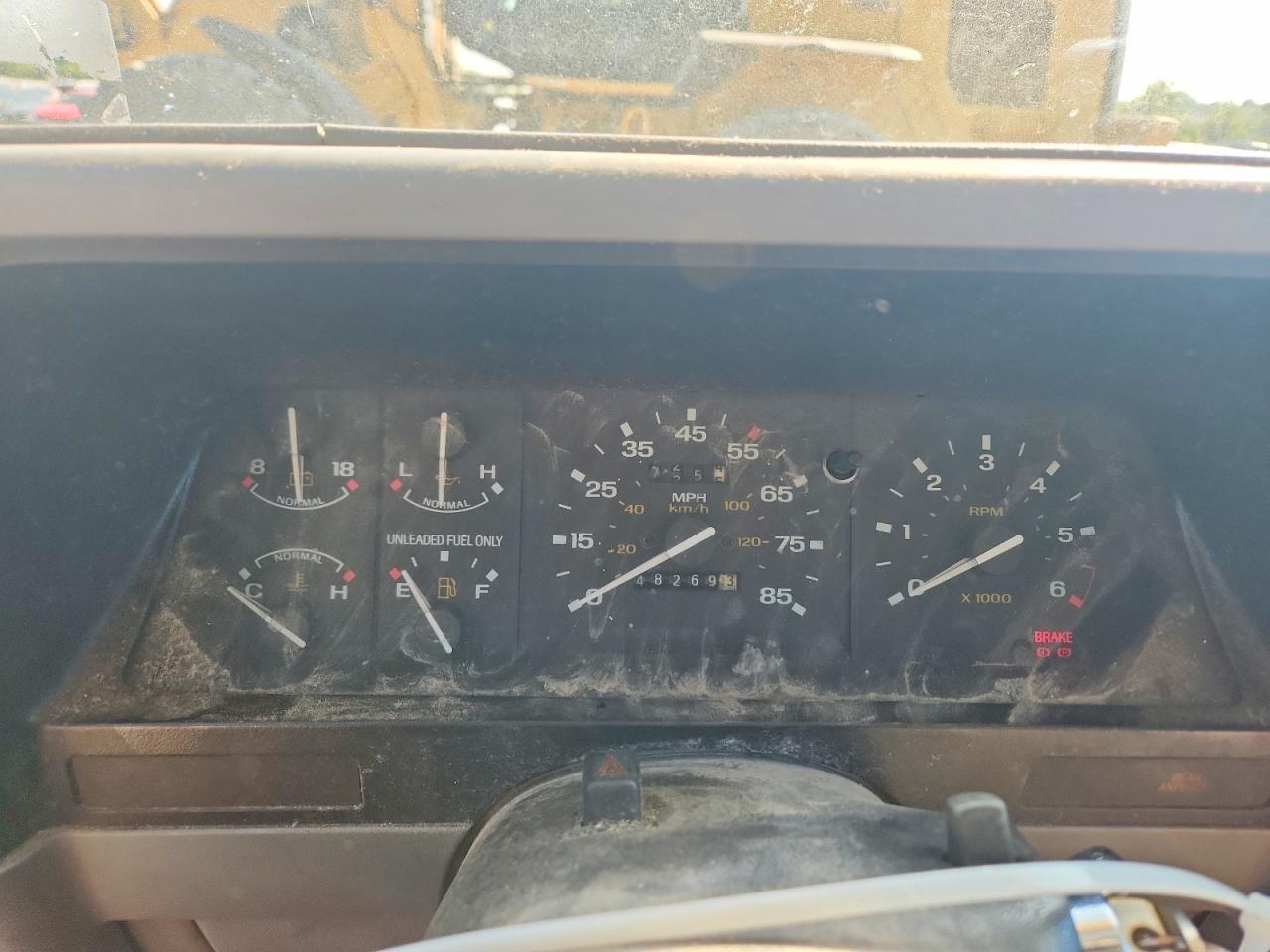 1990 Ford Ranger Burgundy vin: 1FTCR10A8LPB34428