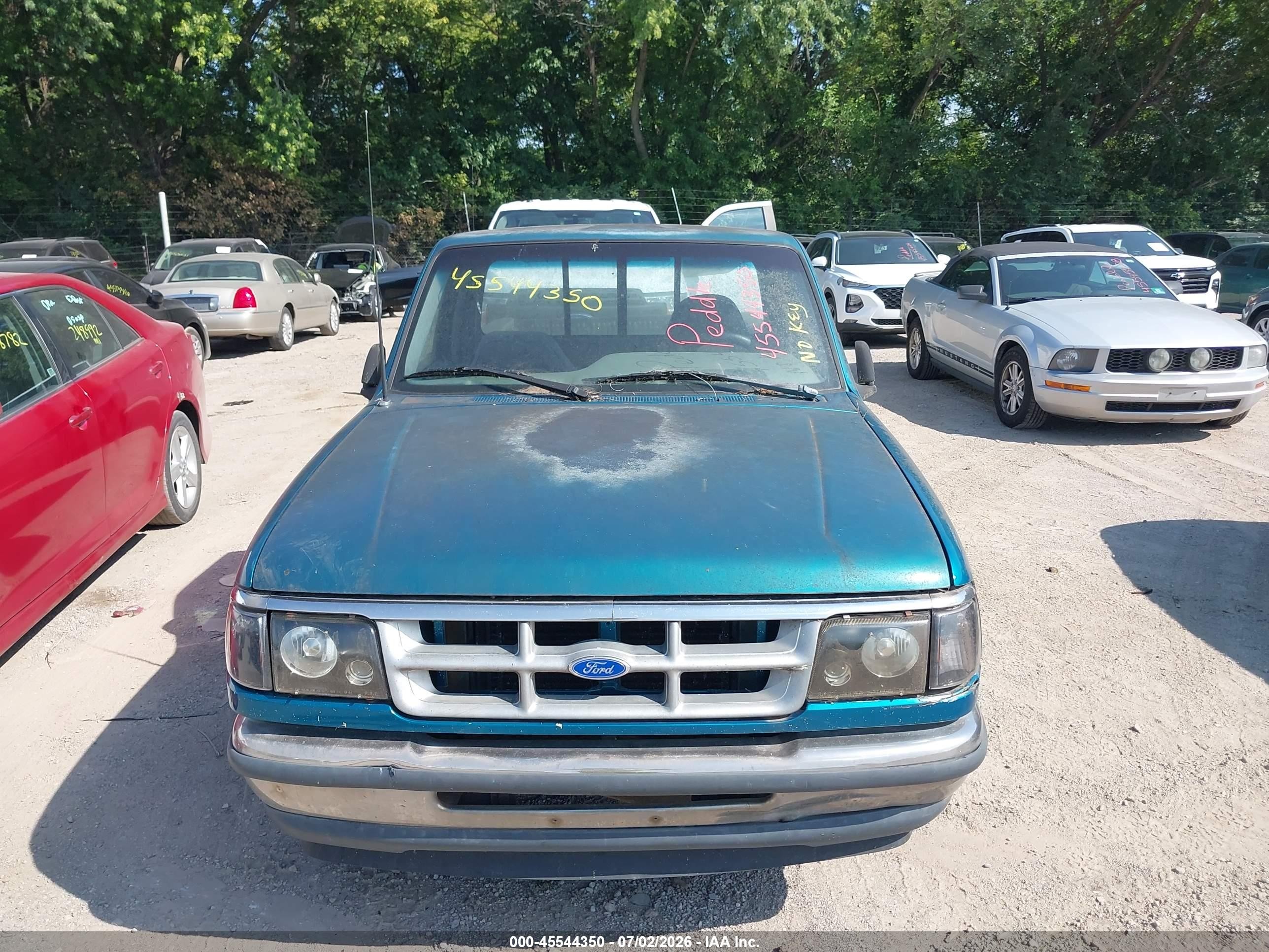 1993 Ford Ranger   Зеленый vin: 1FTCR10A8PPB74711