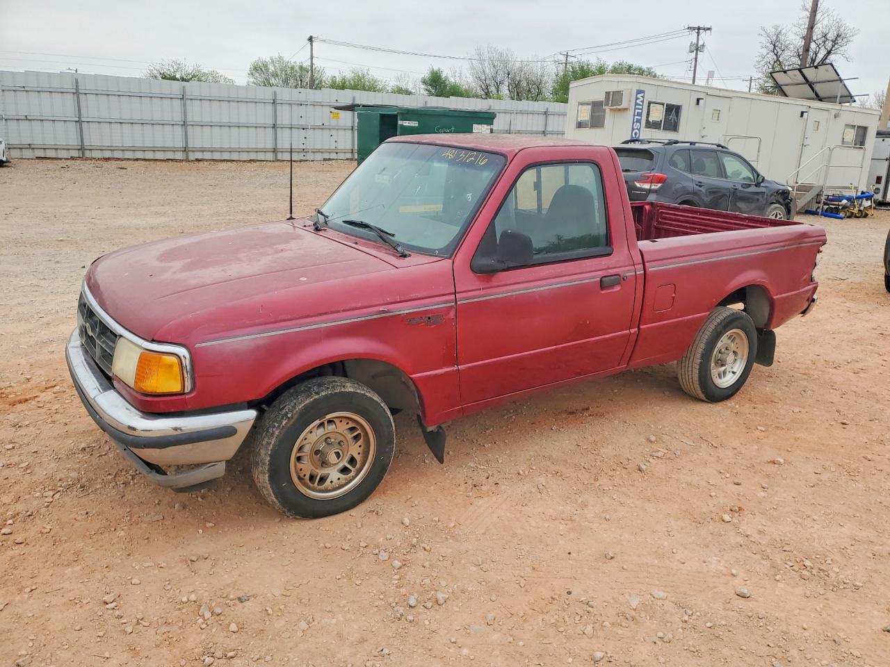 1994 Ford Ranger Red vin: 1FTCR10A8RPC53119