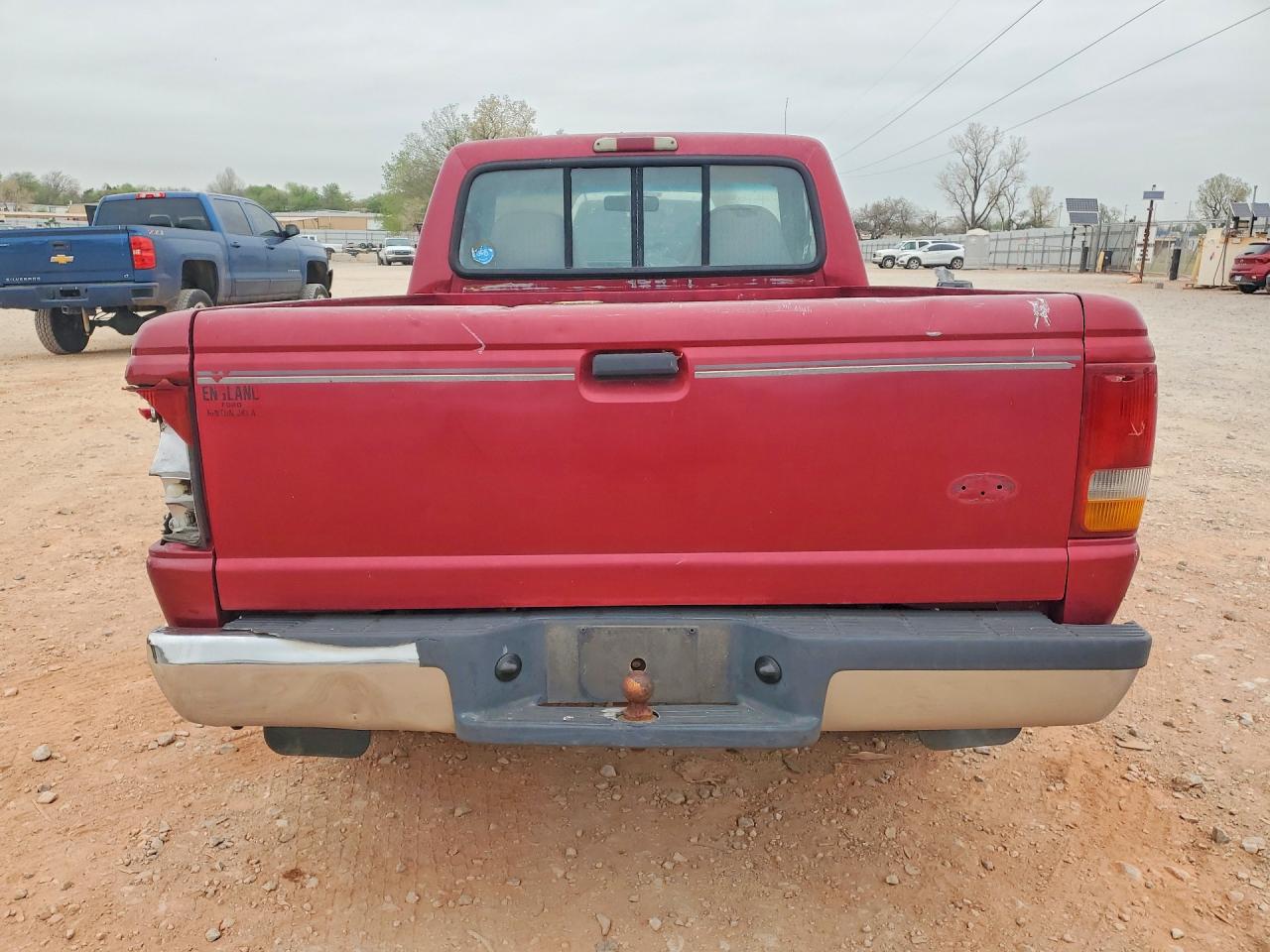 1994 Ford Ranger Red vin: 1FTCR10A8RPC53119