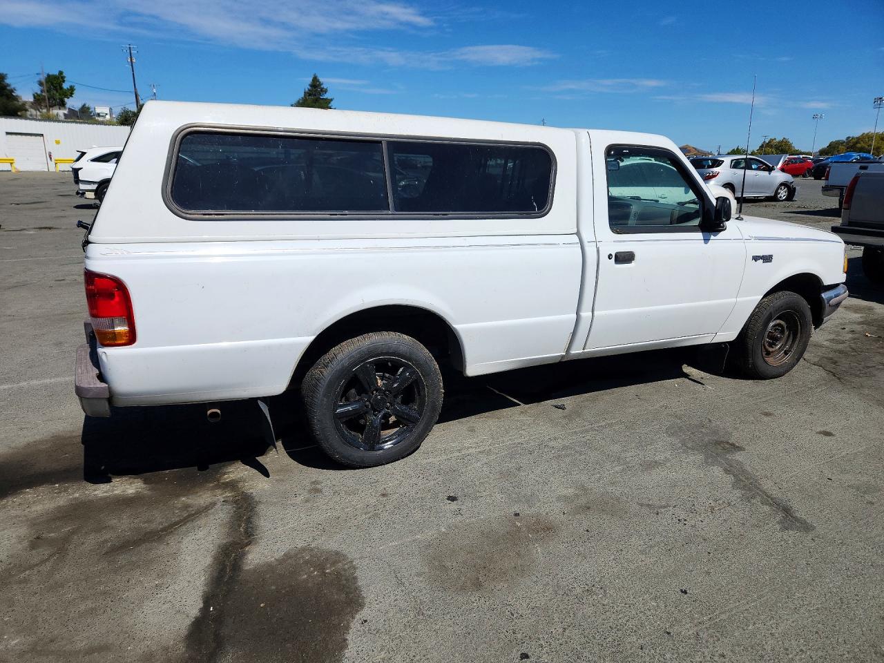 1995 Ford Ranger White vin: 1FTCR10A8SPA89361
