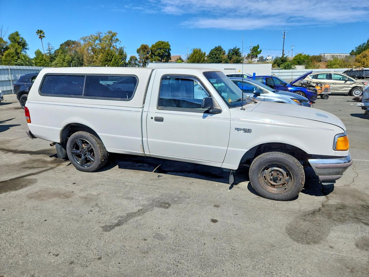 1995 Ford Ranger White vin: 1FTCR10A8SPA89361