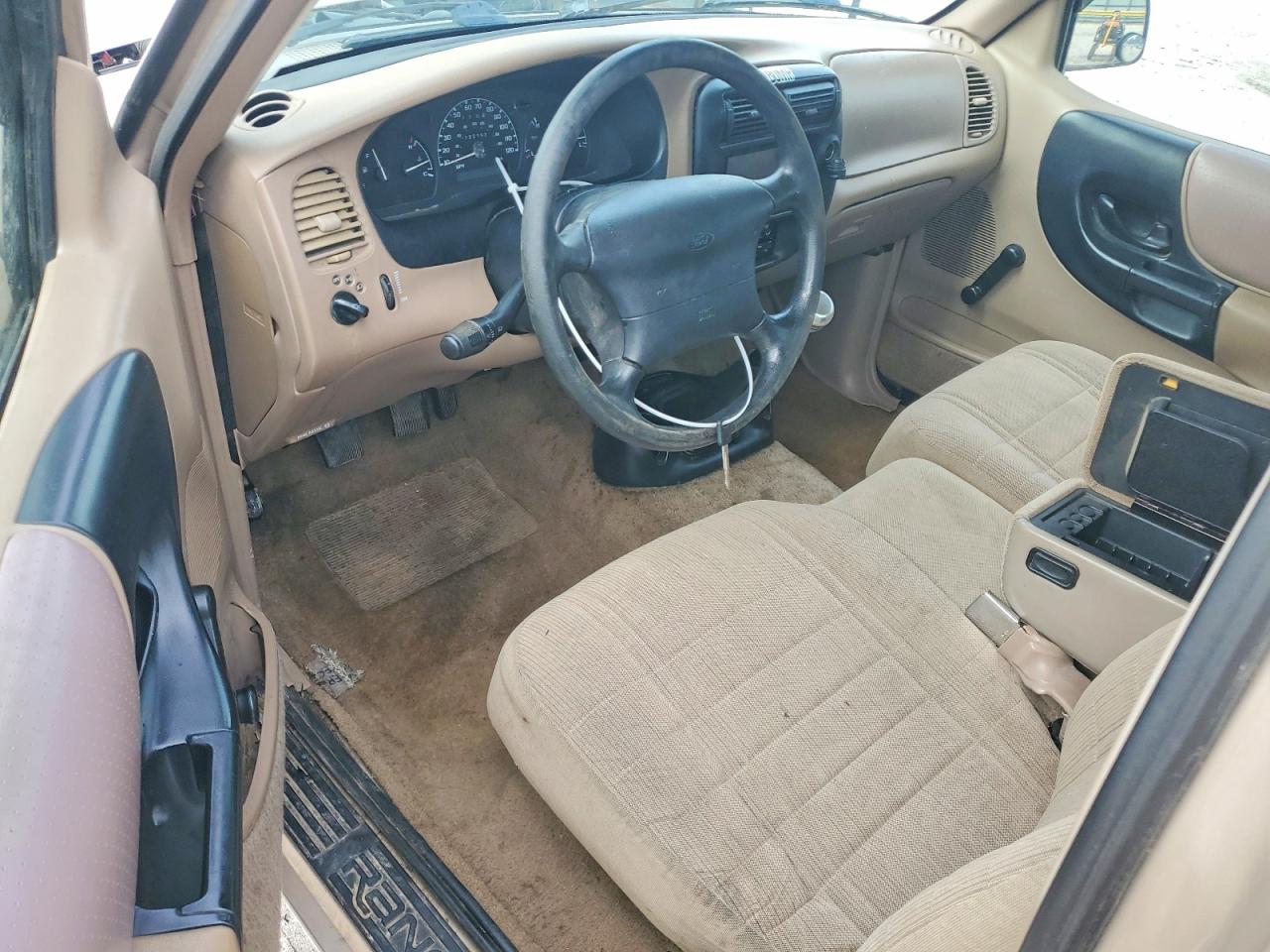 1997 Ford Ranger Gold vin: 1FTCR10A8VUA01429