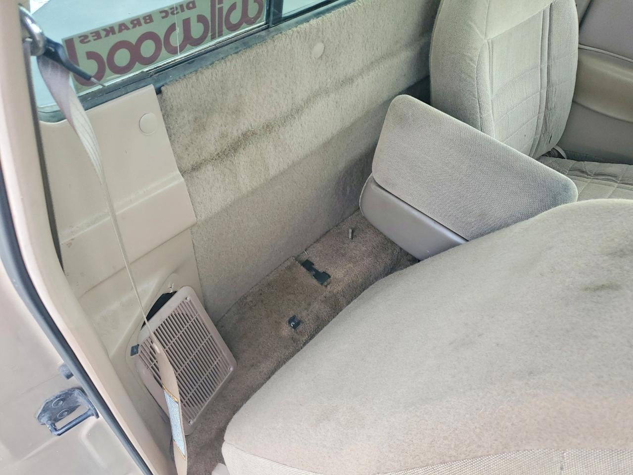 1997 Ford Ranger Gold vin: 1FTCR10A8VUA01429