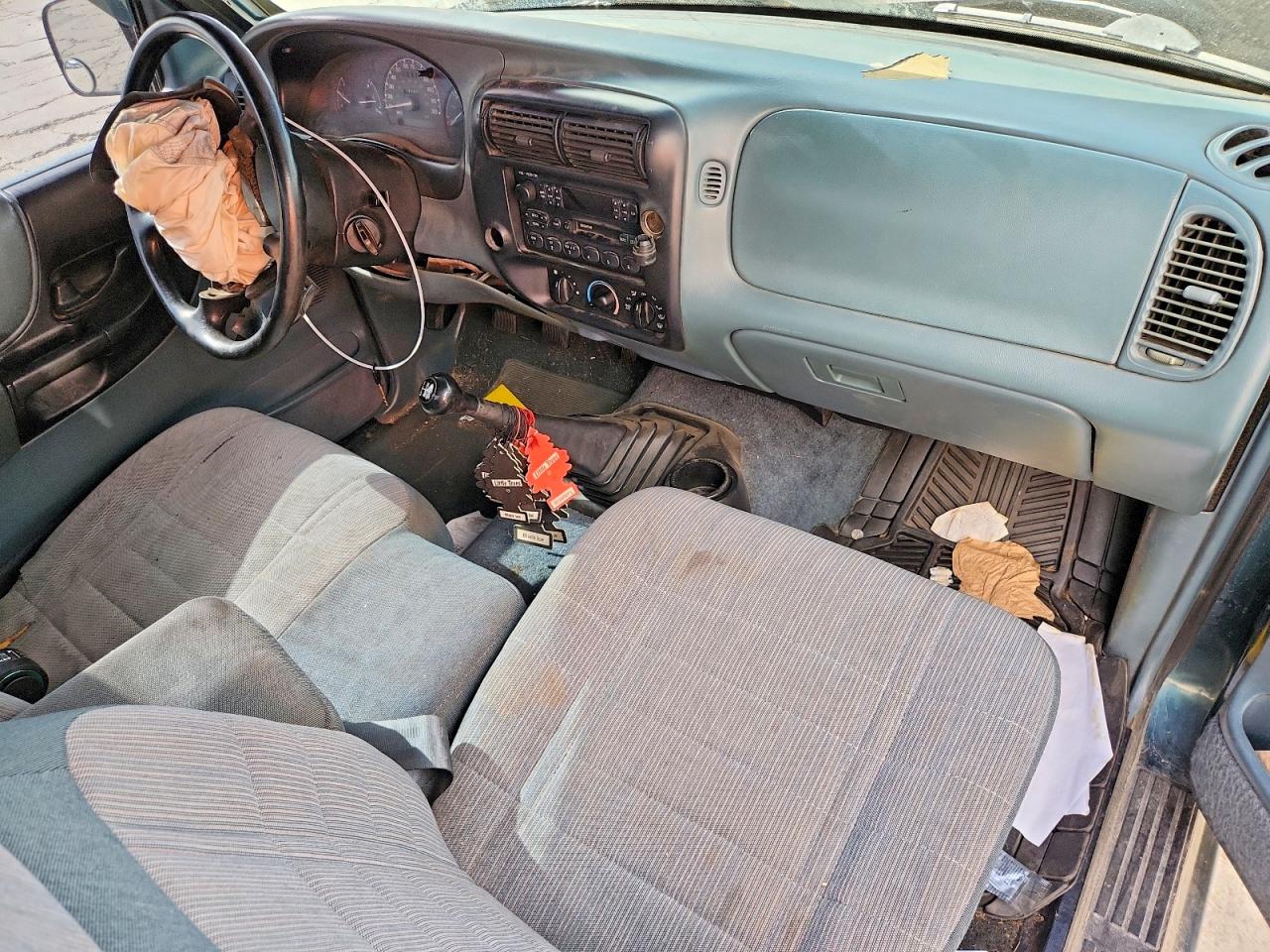 1997 Ford Ranger Green vin: 1FTCR10A8VUD39834