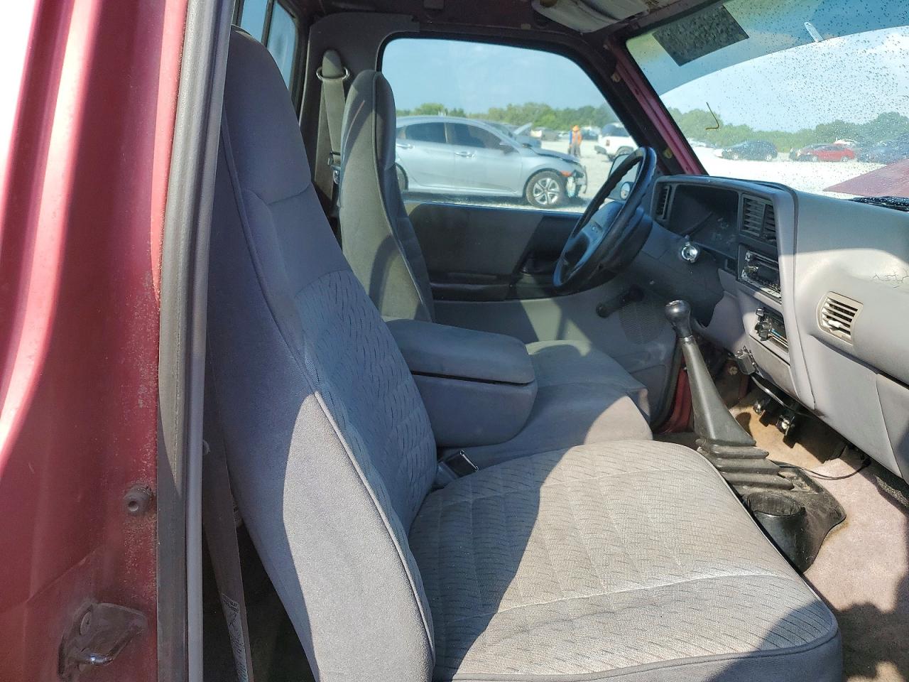 1994 Ford Ranger Red vin: 1FTCR10A9RUC47976