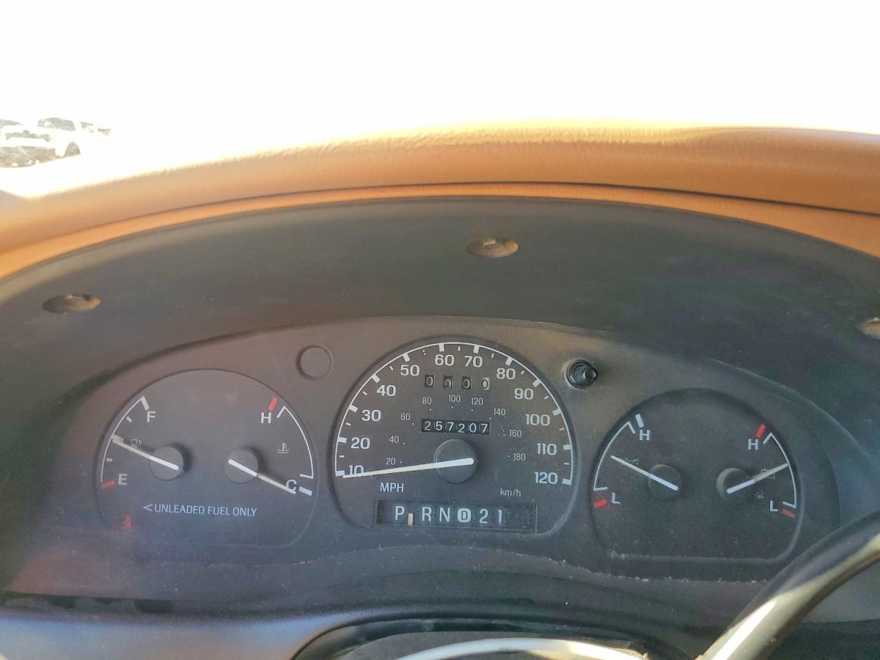1995 Ford Ranger Tan vin: 1FTCR10A9SPA33428