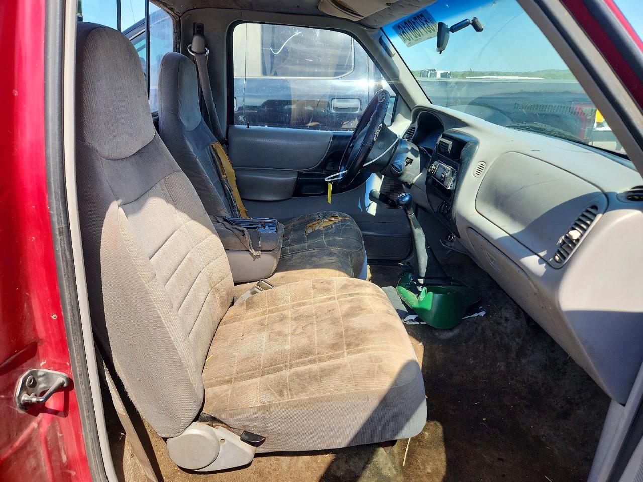 1996 Ford Ranger Burgundy vin: 1FTCR10A9TPB35538
