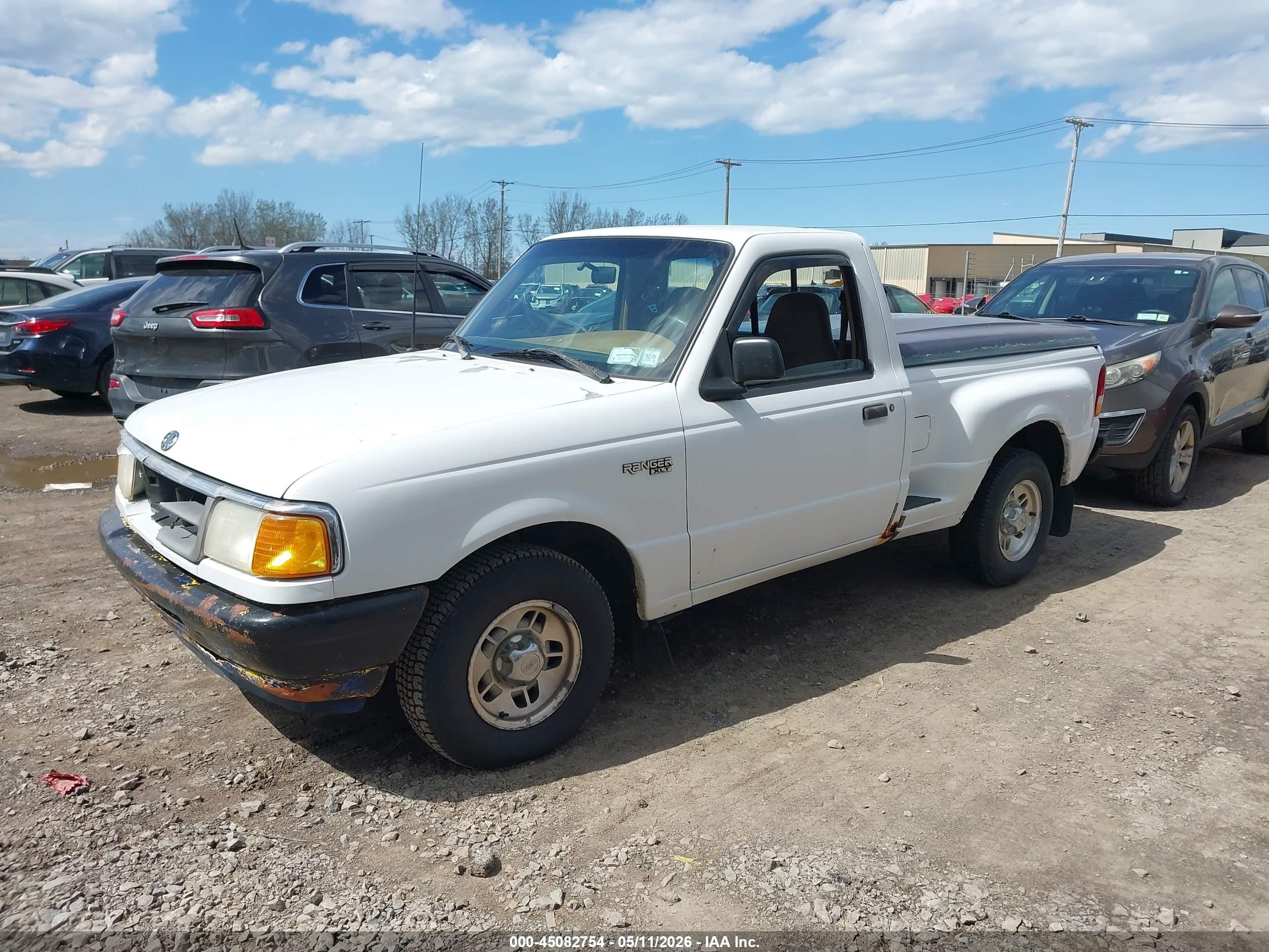 1996 Ford Ranger   White vin: 1FTCR10A9TPB42750