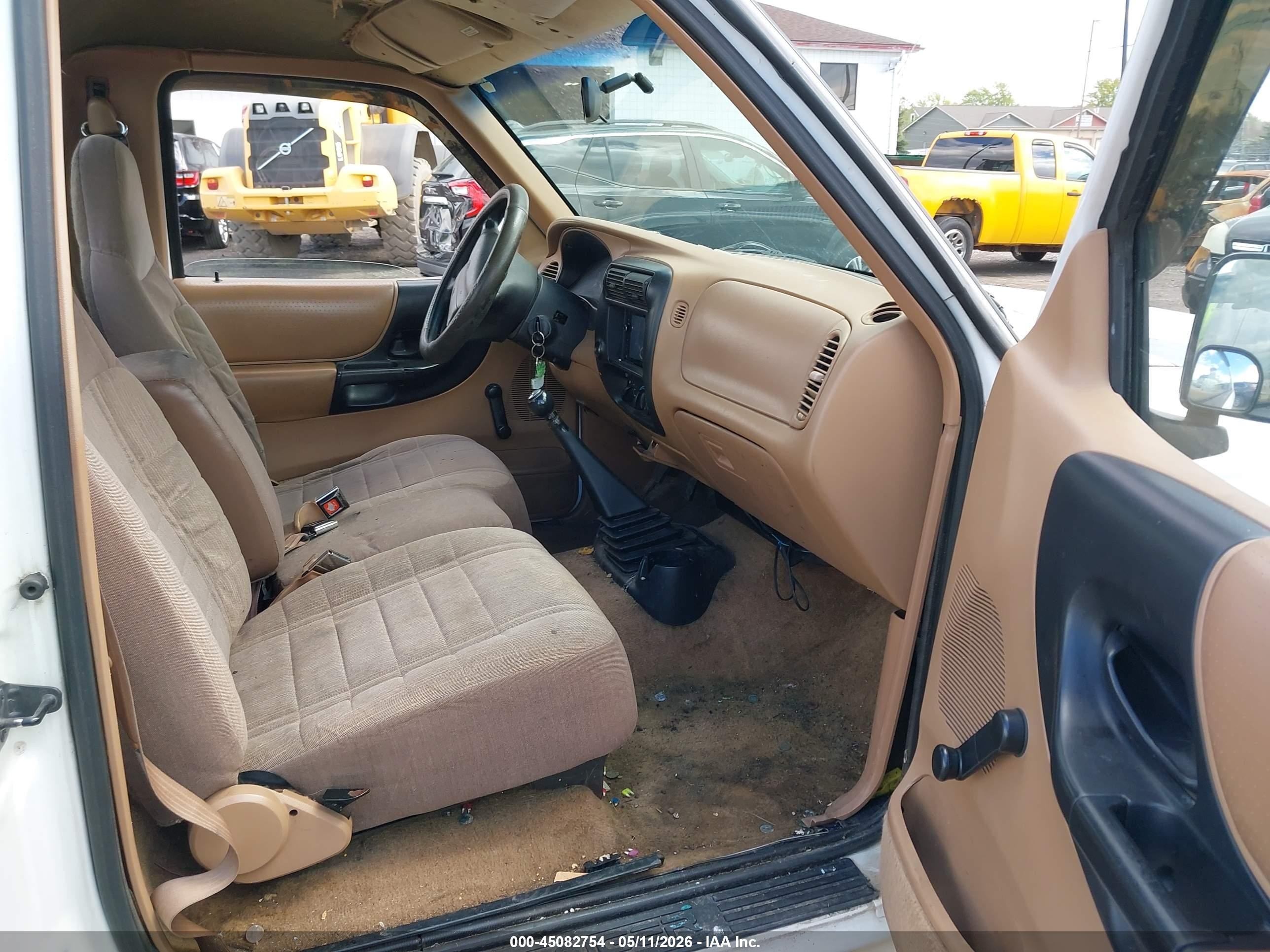 1996 Ford Ranger   White vin: 1FTCR10A9TPB42750