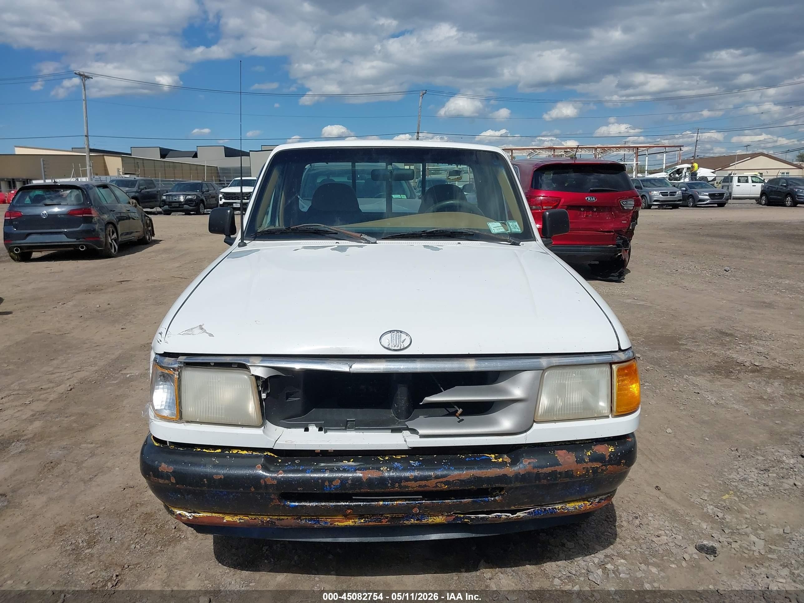 1996 Ford Ranger   White vin: 1FTCR10A9TPB42750
