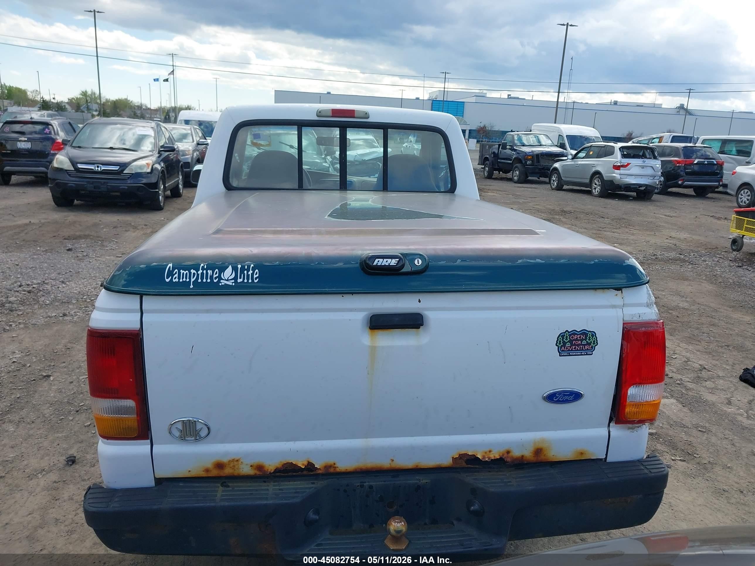 1996 Ford Ranger   White vin: 1FTCR10A9TPB42750
