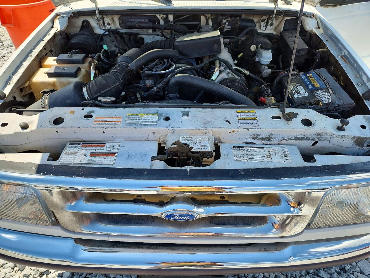 1997 Ford Ranger White vin: 1FTCR10A9VTA59667