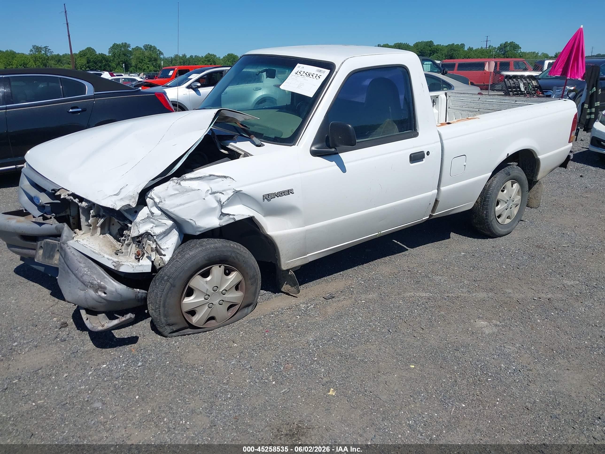 1997 Ford Ranger White vin: 1FTCR10A9VTA60625