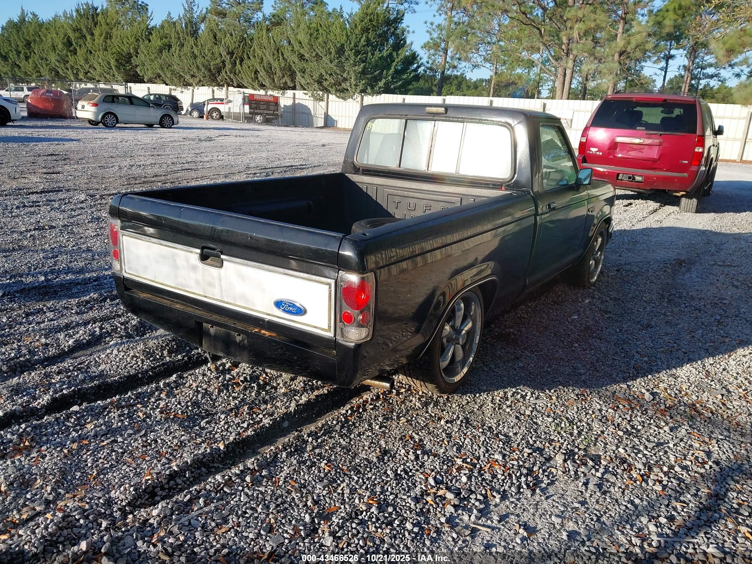 1992 Ford Ranger   Black vin: 1FTCR10AXNUB46309
