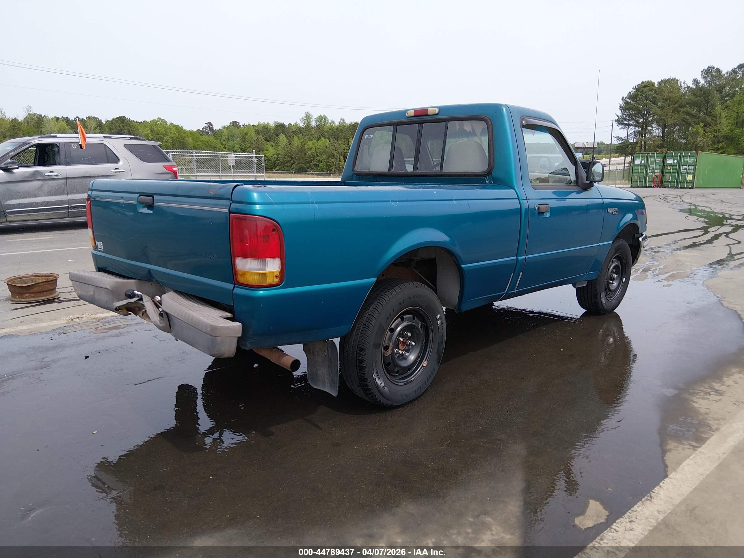 1993 Ford Ranger   Turquoise vin: 1FTCR10AXPTA90381