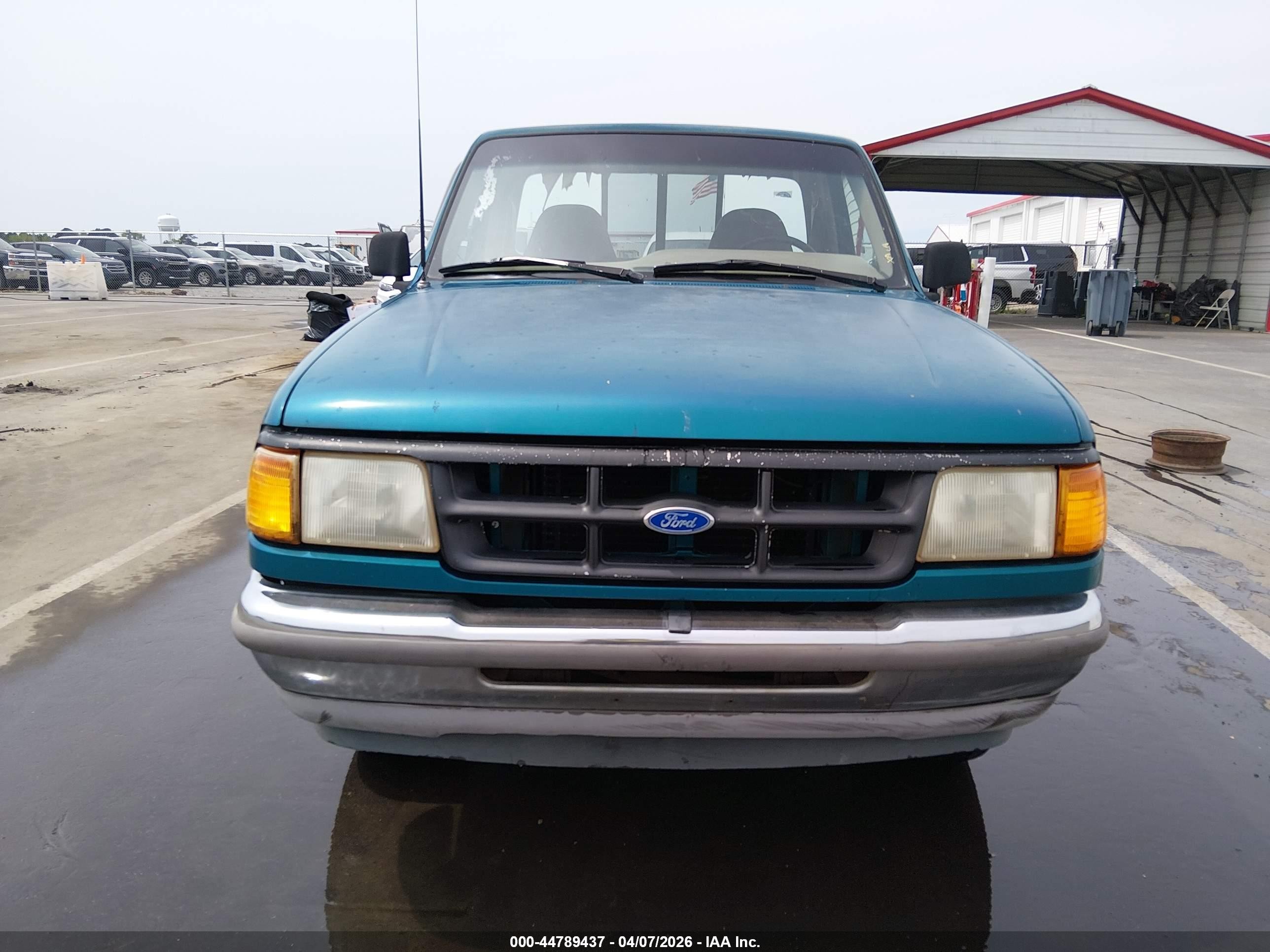 1993 Ford Ranger   Turquoise vin: 1FTCR10AXPTA90381