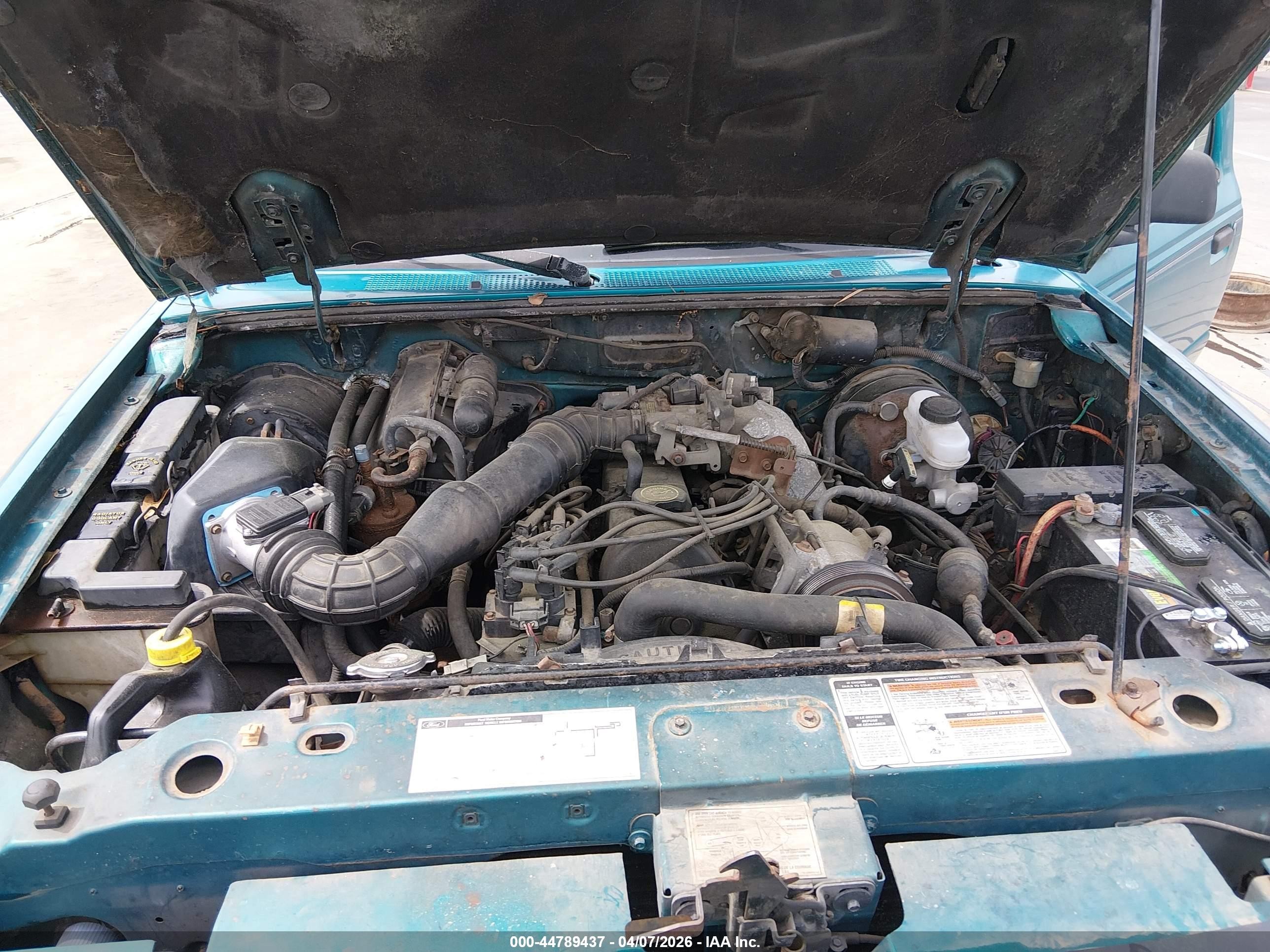 1993 Ford Ranger   Turquoise vin: 1FTCR10AXPTA90381
