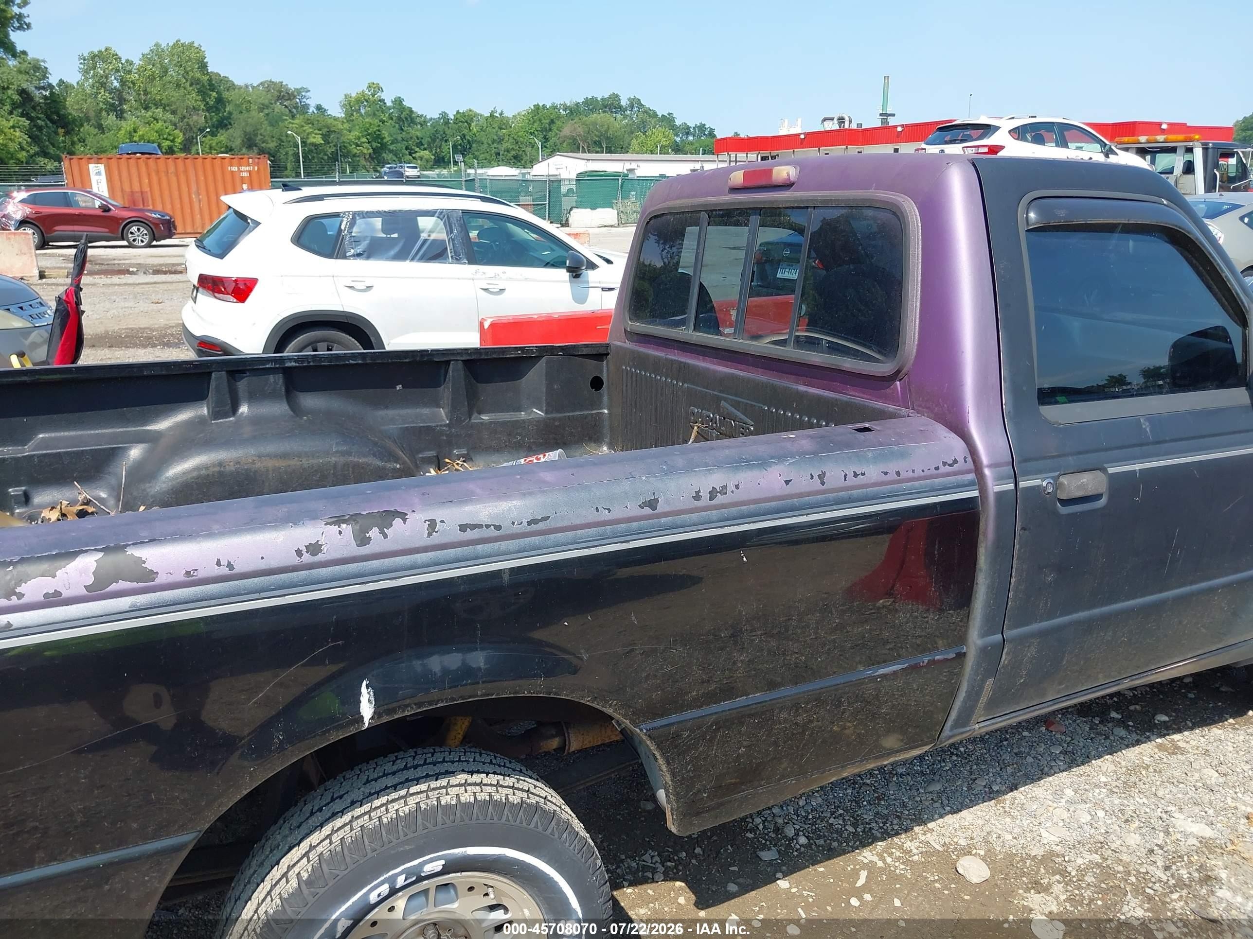 1994 Ford Ranger   Black vin: 1FTCR10AXRTA38526