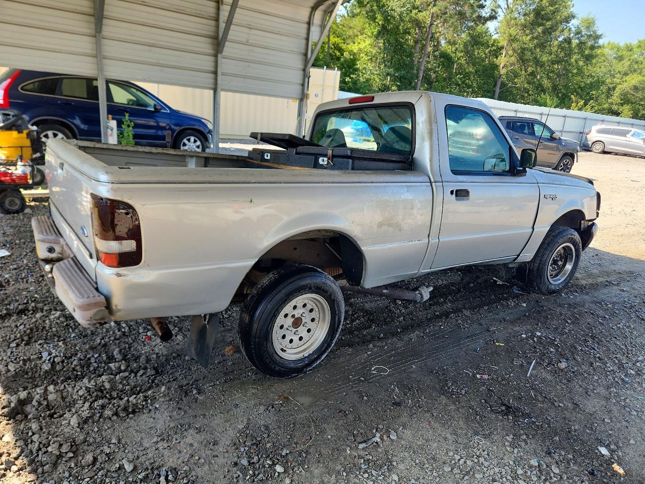 1995 Ford Ranger Silver vin: 1FTCR10AXSTA17858