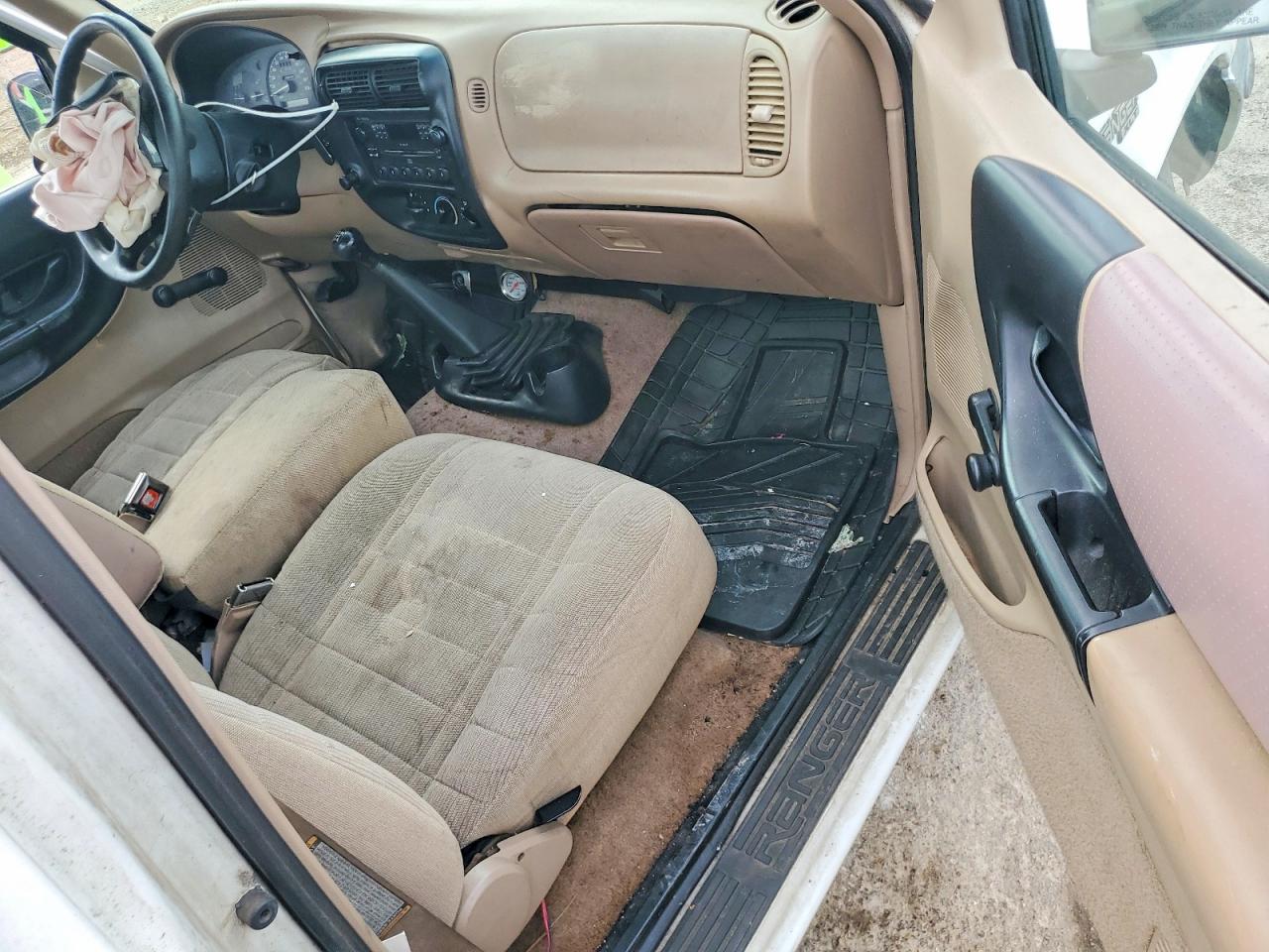 1997 Ford Ranger Белый vin: 1FTCR10AXVPA60464